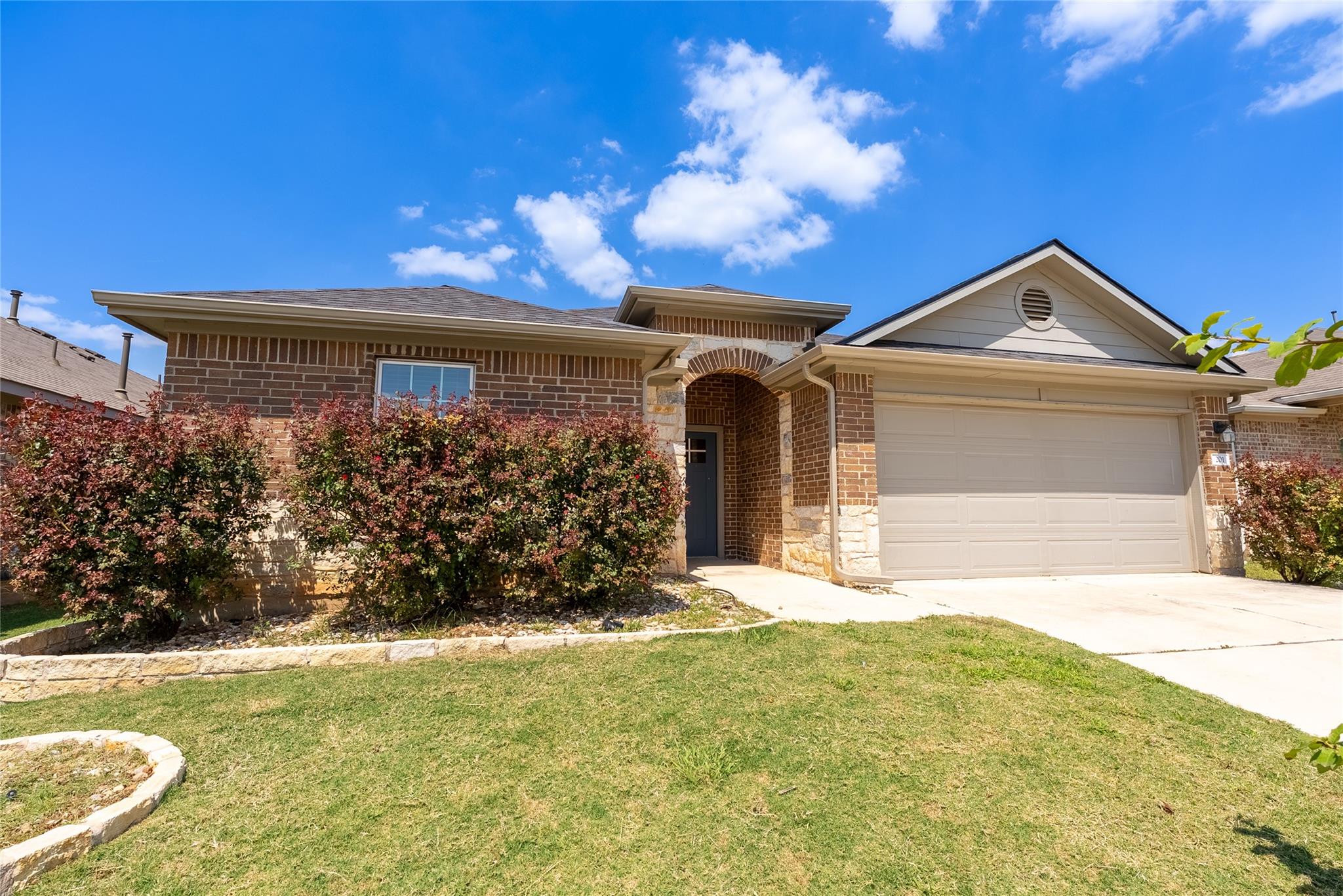 201 Red Matador Ln, Leander, TX 78641