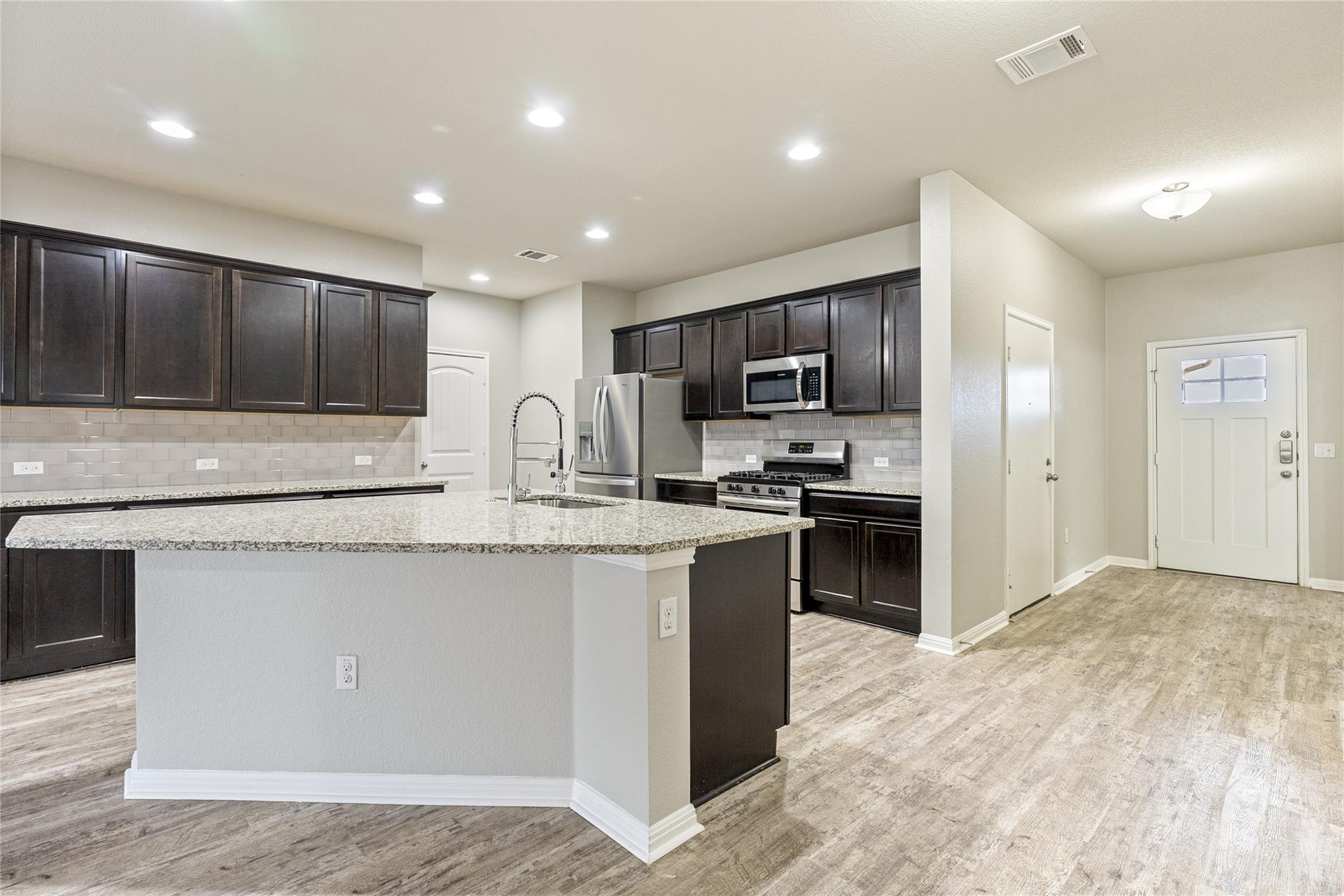 201 Red Matador Ln, Leander, TX 78641