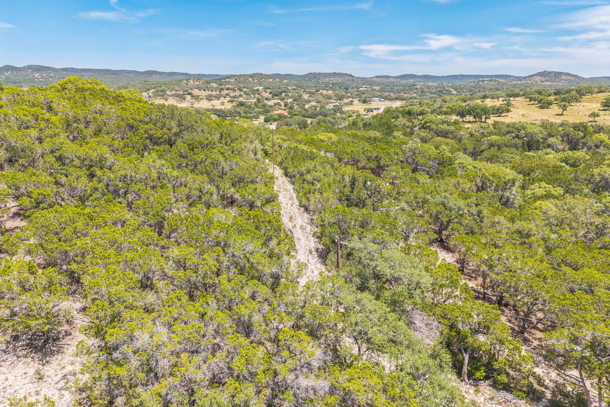 0 Live Oak Pl, Pipe Creek, TX 78063