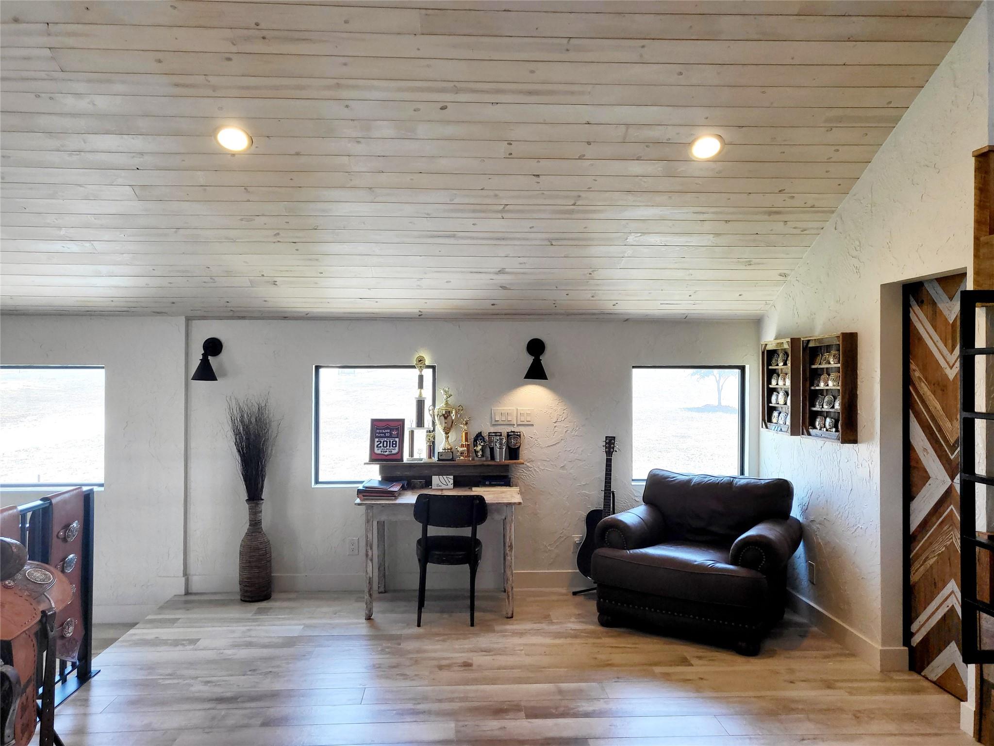 621 Stanton Road, Johnson City, TX 78636