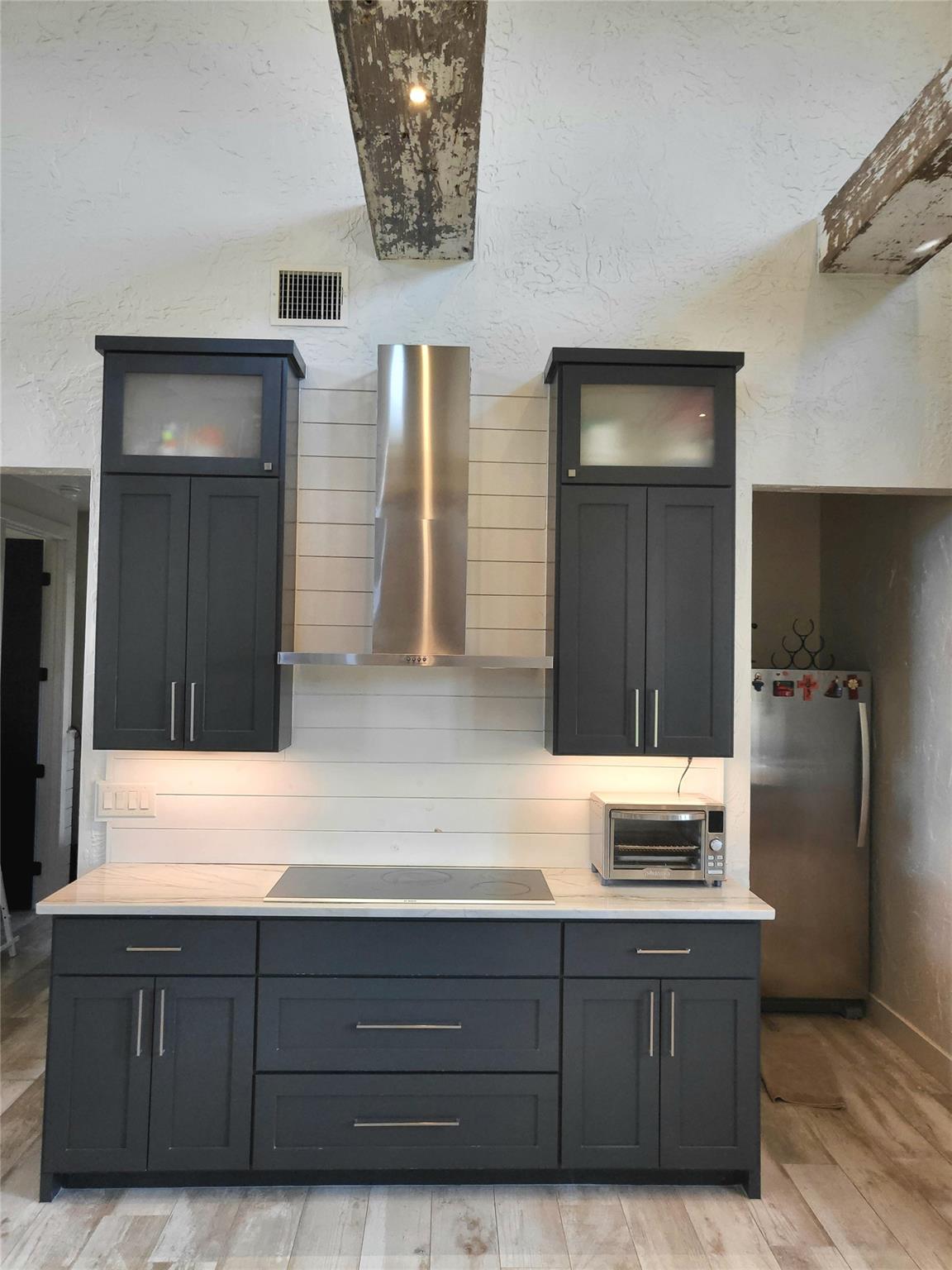 621 Stanton Road, Johnson City, TX 78636