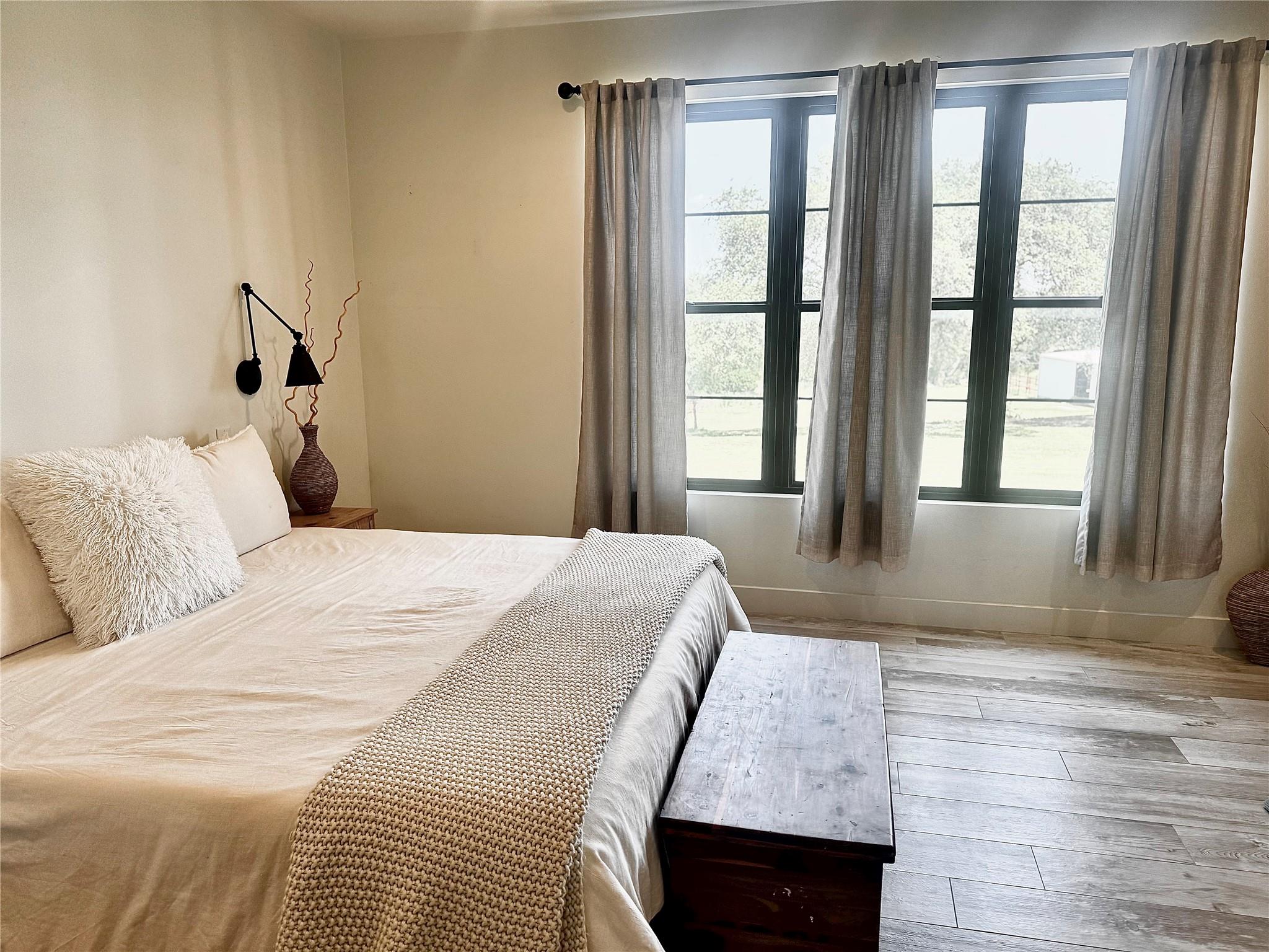 621 Stanton Road, Johnson City, TX 78636