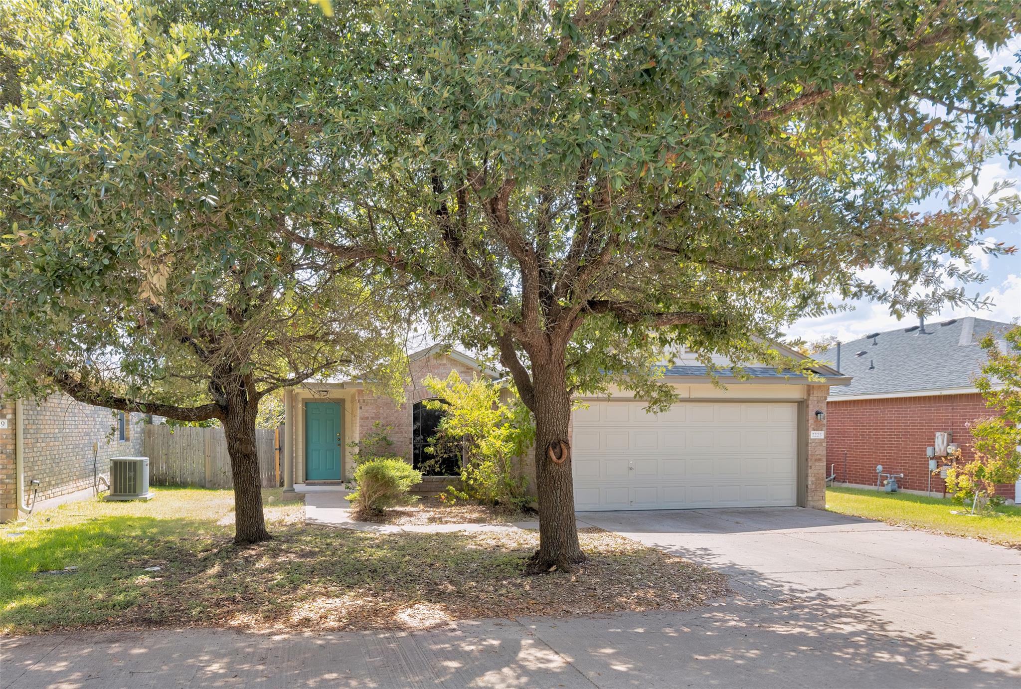 1225 Tudor House Rd, Pflugerville, TX 78660