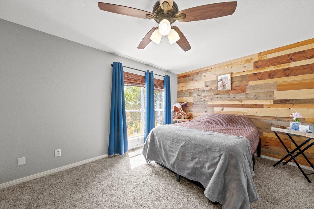 1100 Martindale Falls Rd, Martindale, TX 78655