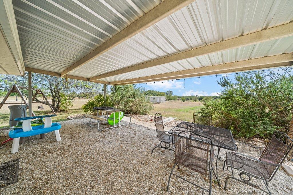 1100 Martindale Falls Rd, Martindale, TX 78655