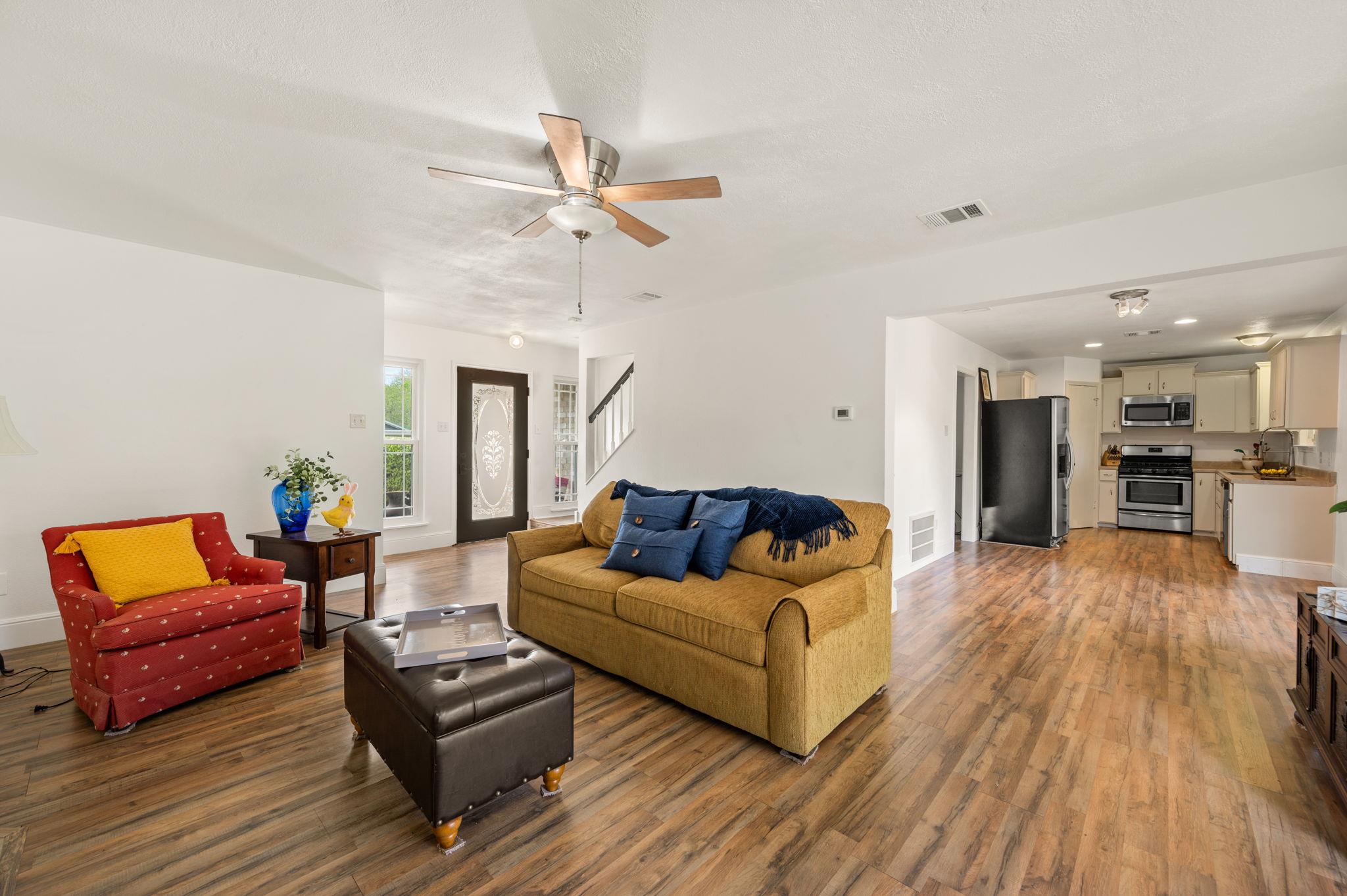 1807 Morning Quail Dr, Austin, TX 78758