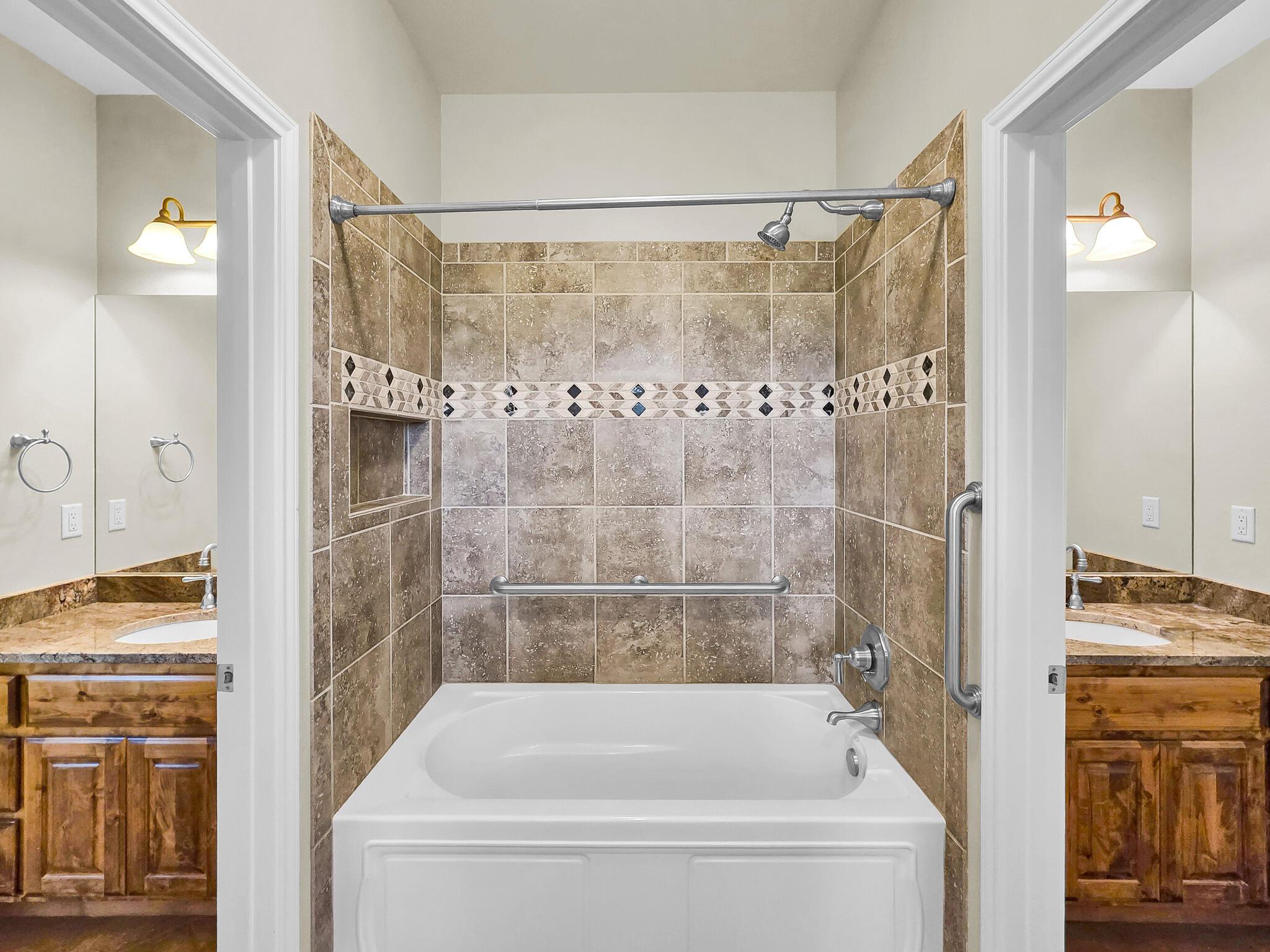 301 CR 253, Bertram, TX 78605