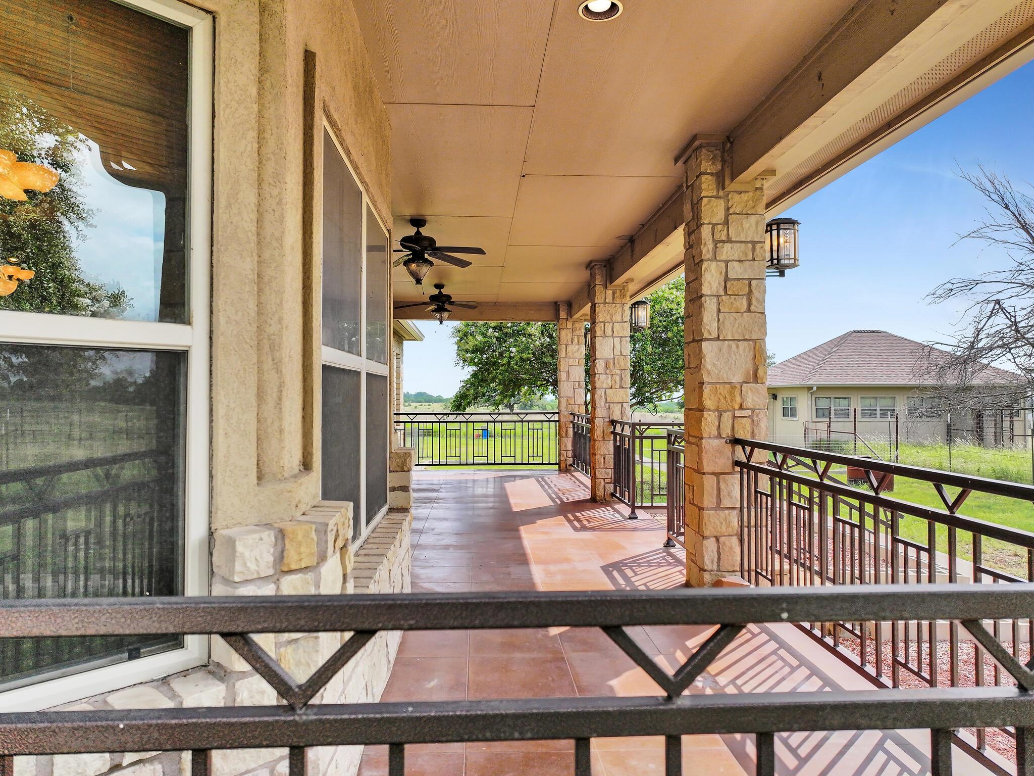 301 CR 253, Bertram, TX 78605