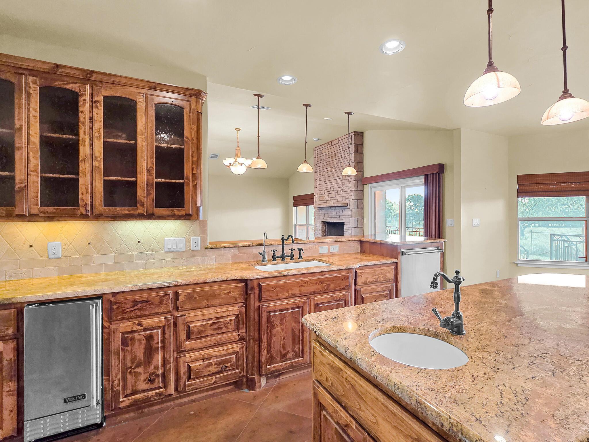 301 CR 253, Bertram, TX 78605