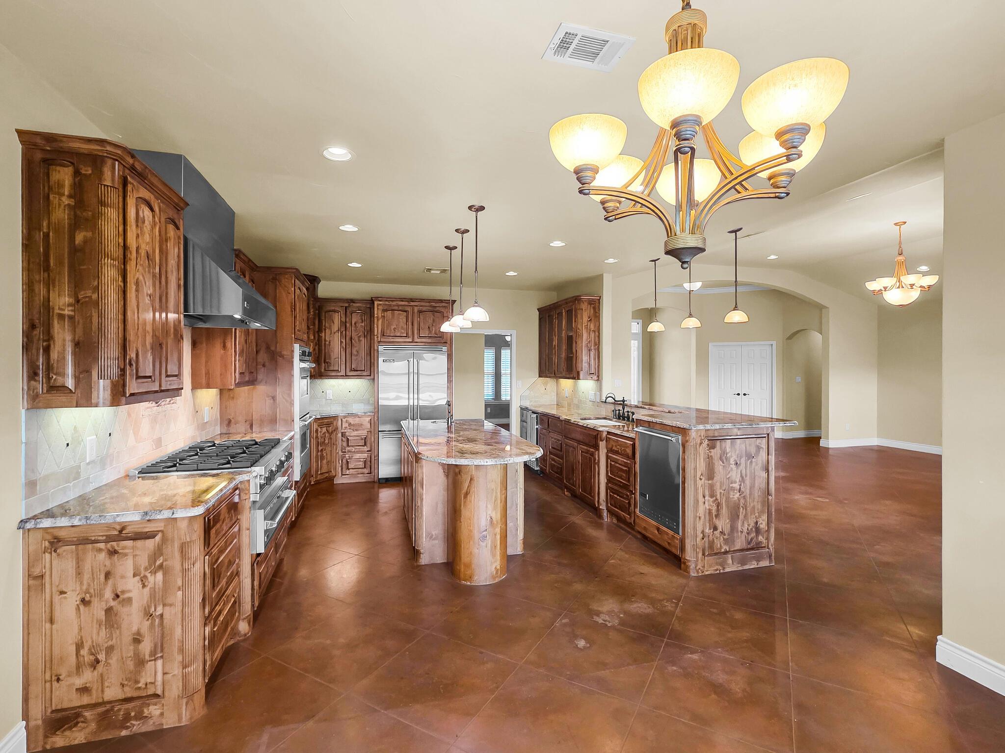 301 CR 253, Bertram, TX 78605