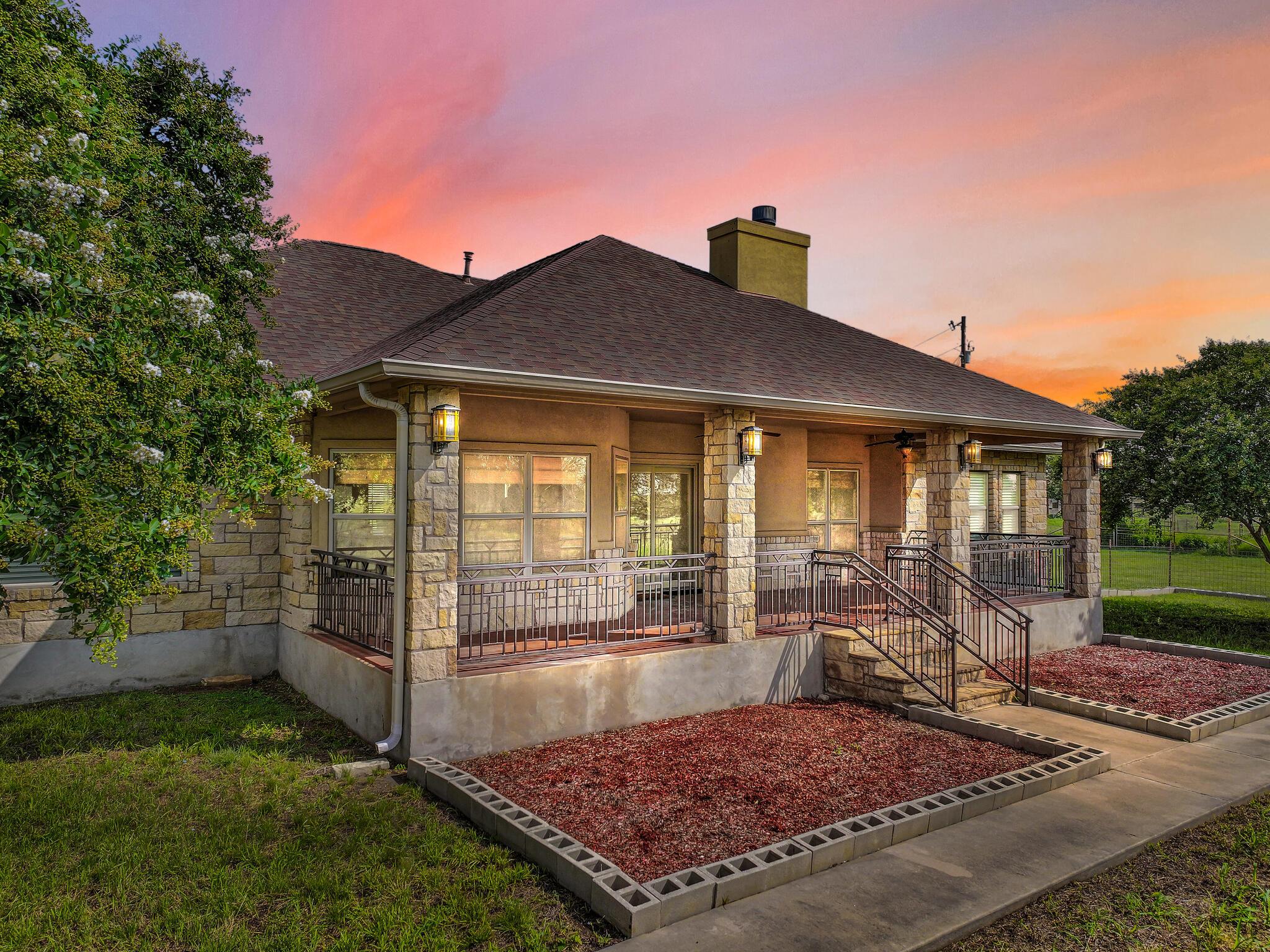 301 CR 253, Bertram, TX 78605