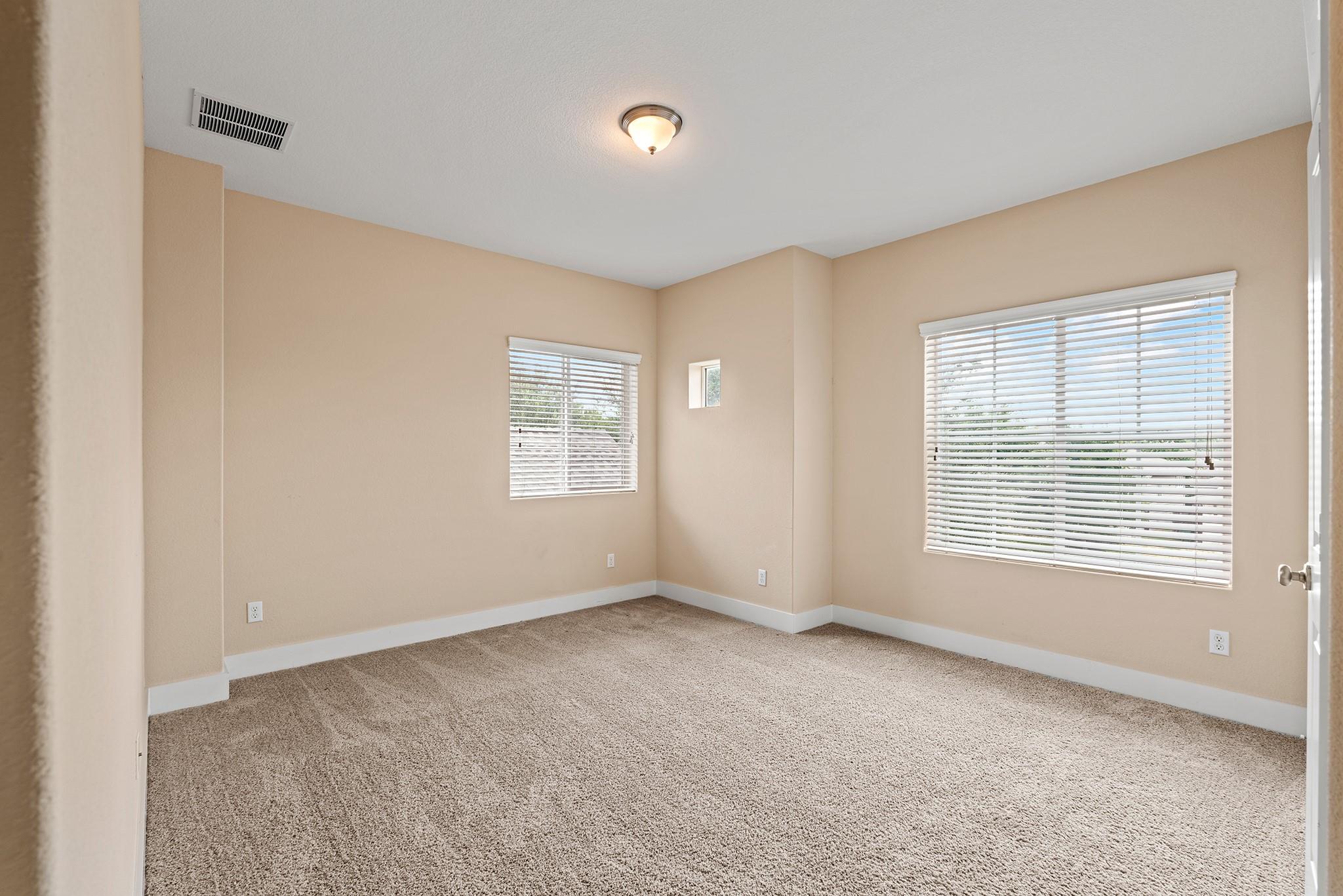 11928 Natures Bnd, Austin, TX 78753