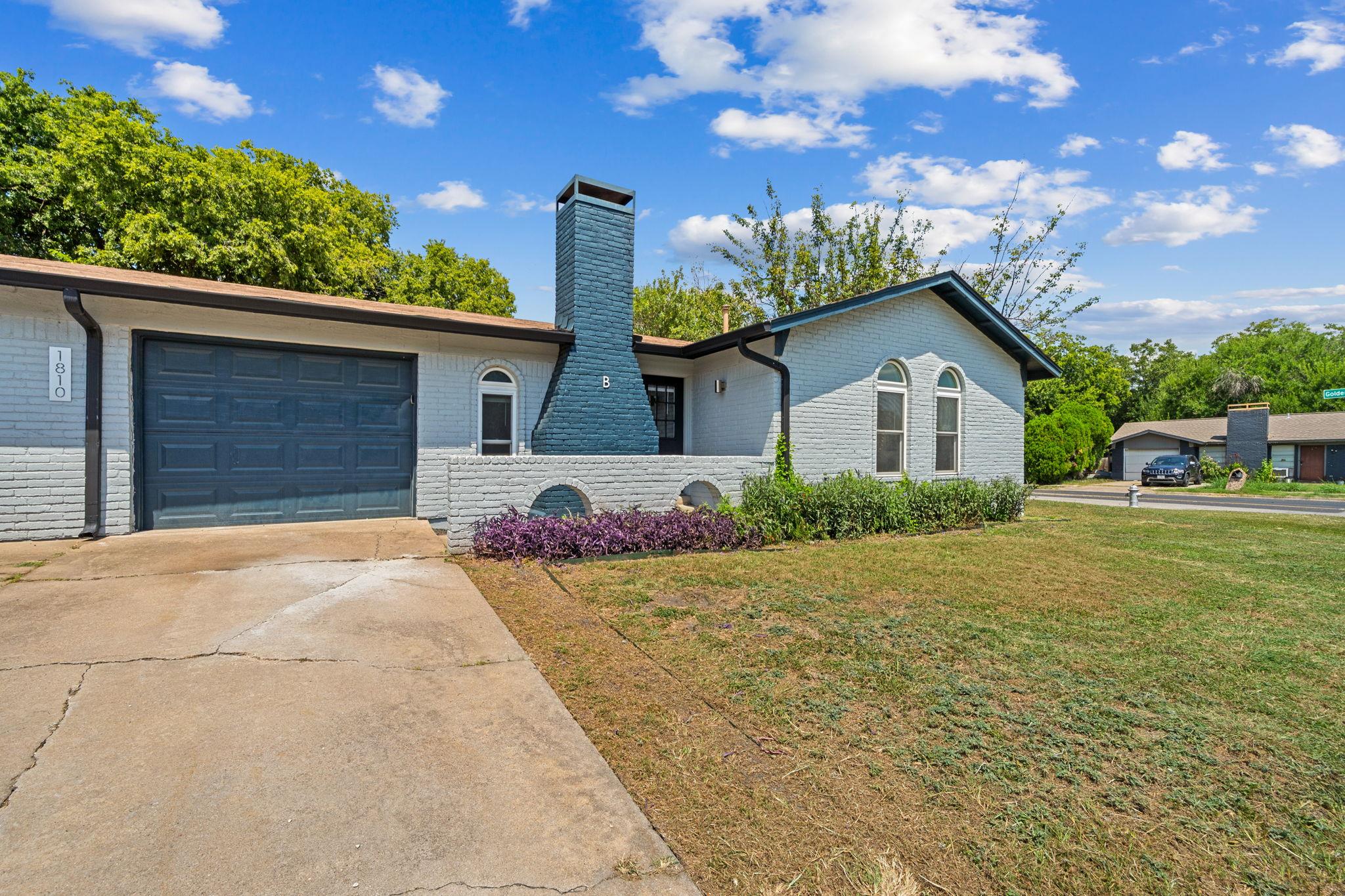 1810 Mearns Meadow Blvd # B, Austin, TX 78758