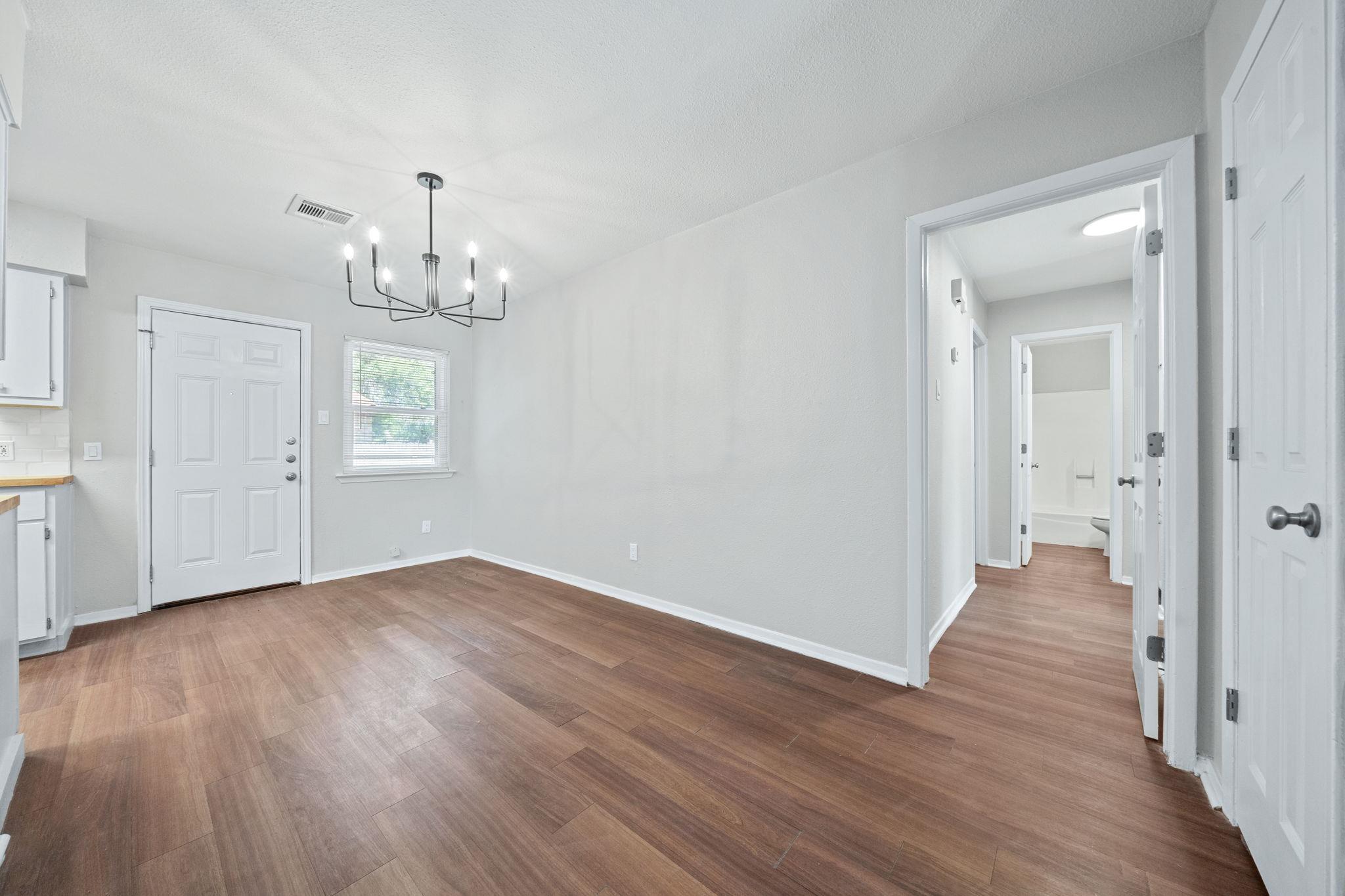 1810 Mearns Meadow Blvd # B, Austin, TX 78758