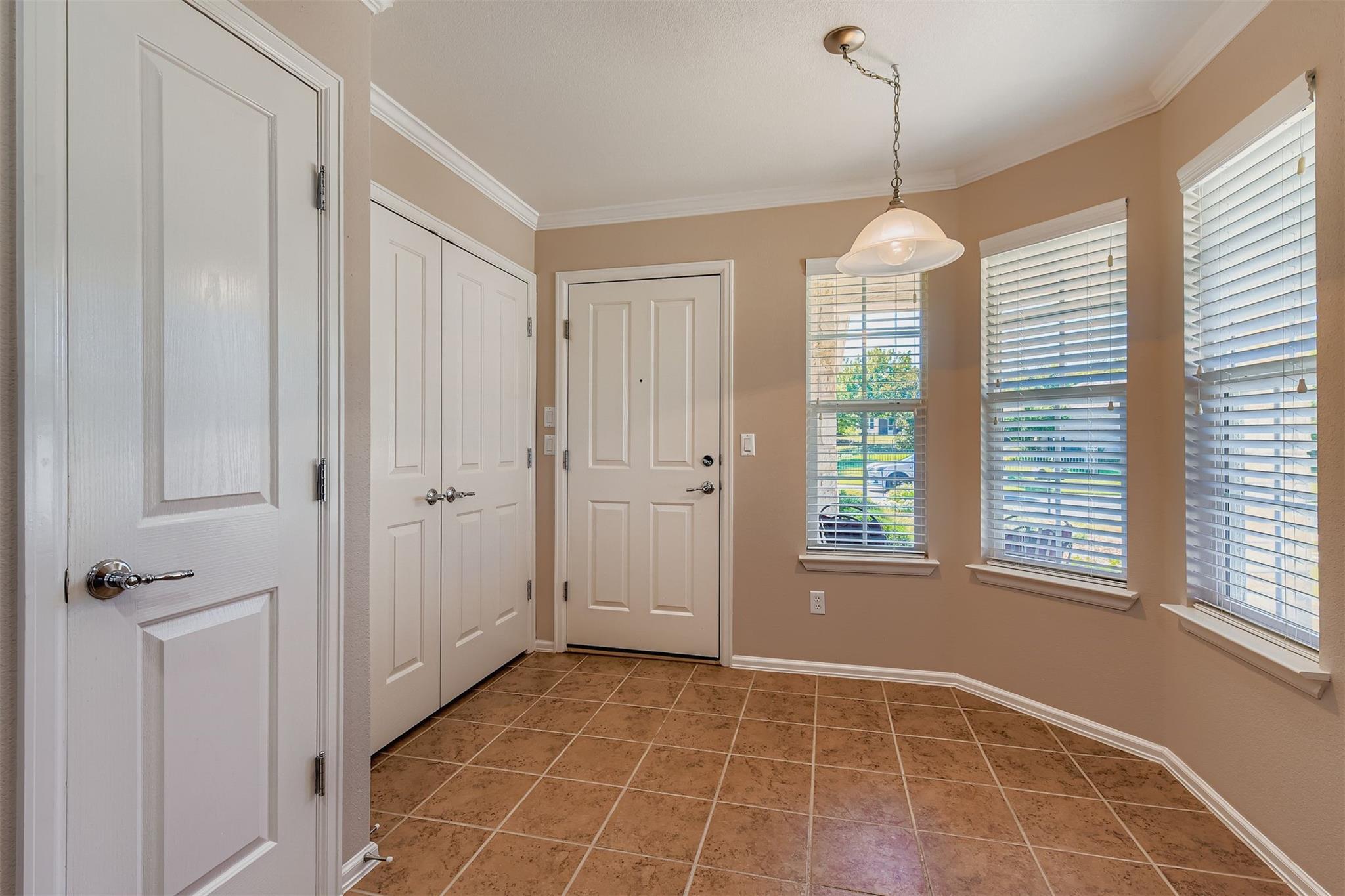 122 Mill Creek Path, Georgetown, TX 78633