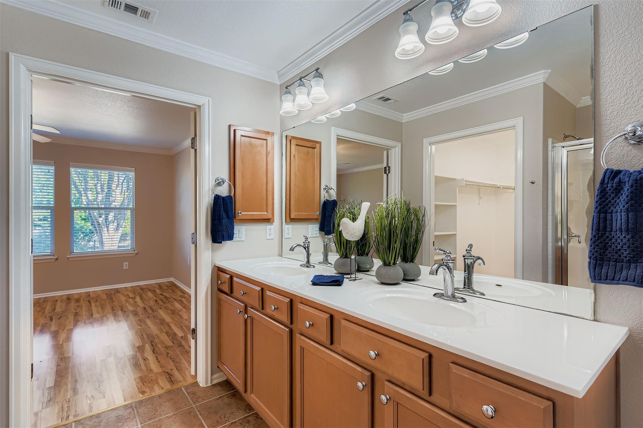 122 Mill Creek Path, Georgetown, TX 78633