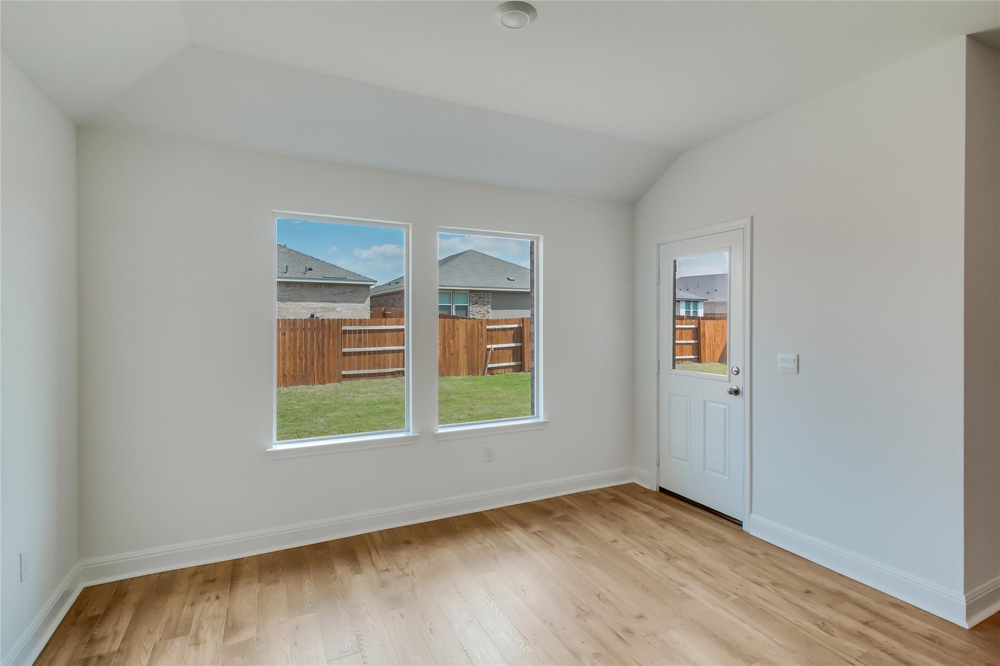 516 Tekoa Dr, Georgetown, TX 78628