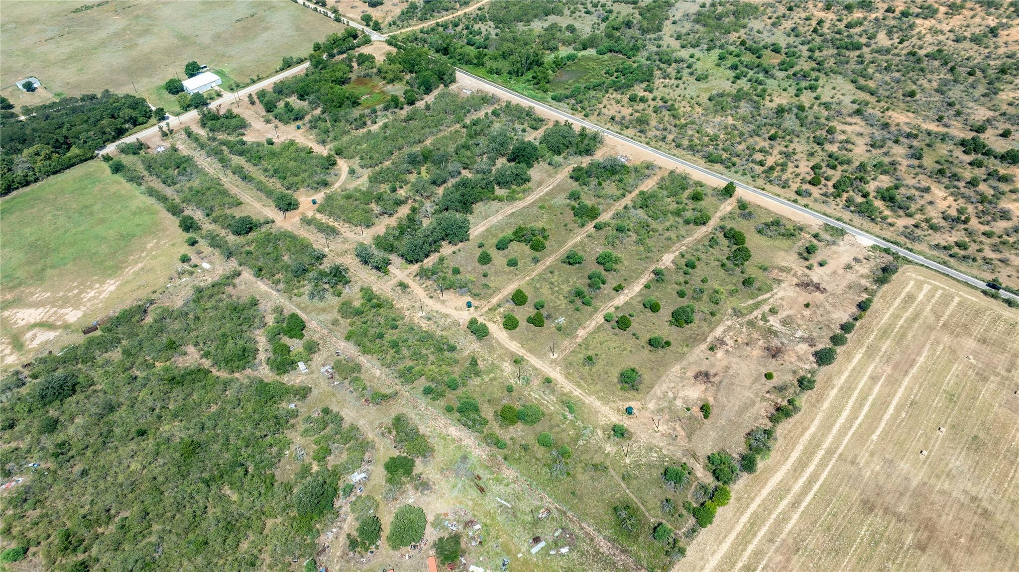 122 Tumbleweed Trl, Dale, TX 78616