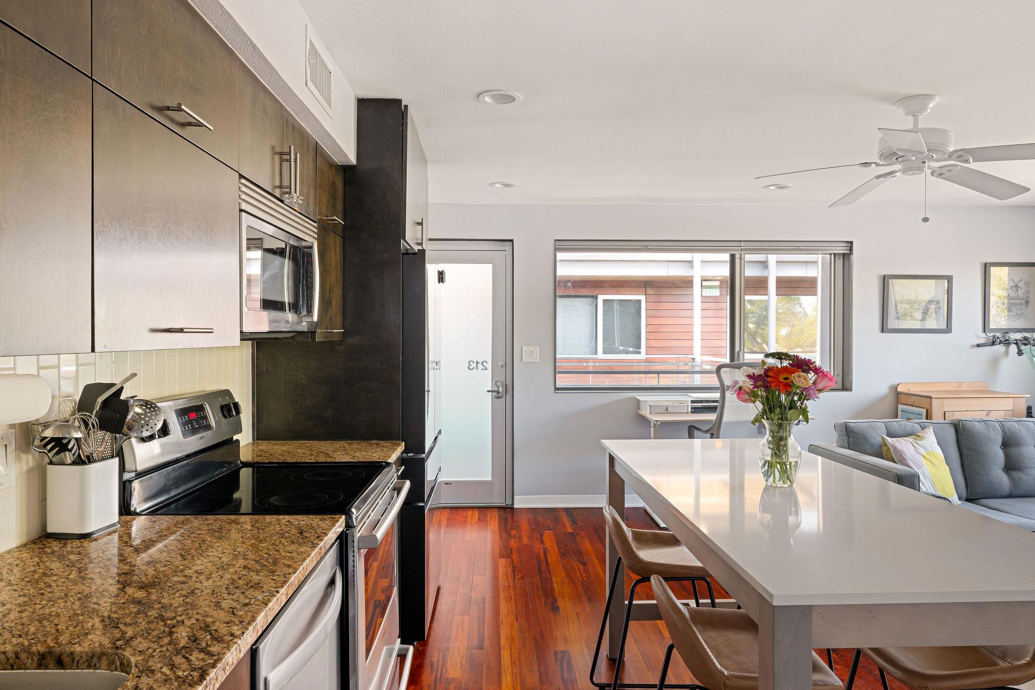 904 West Ave # 213, Austin, TX 78701