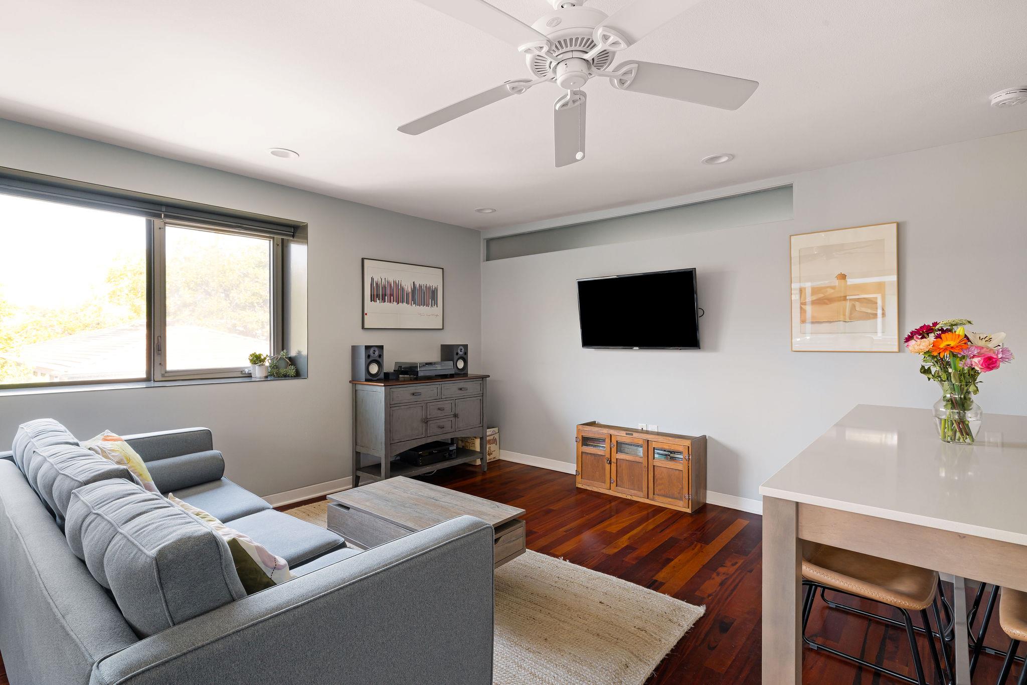 904 West Ave # 213, Austin, TX 78701