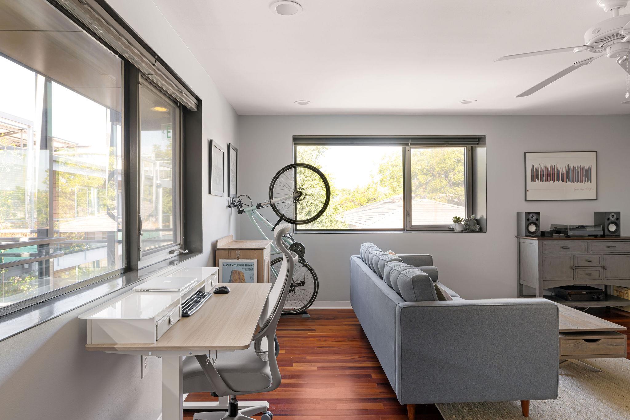 904 West Ave # 213, Austin, TX 78701