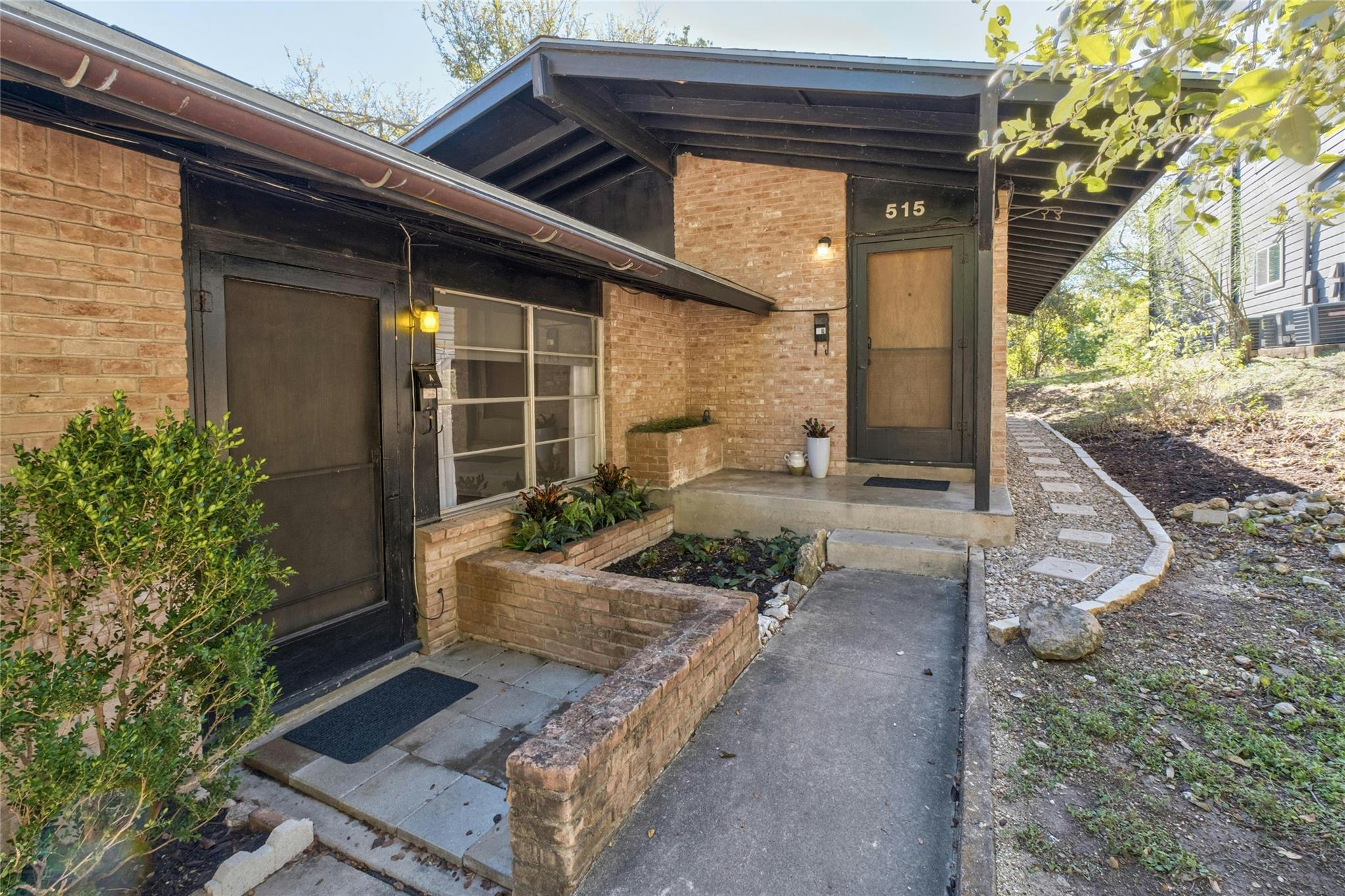 515 Pecan Grove Rd # B, Austin, TX 78704