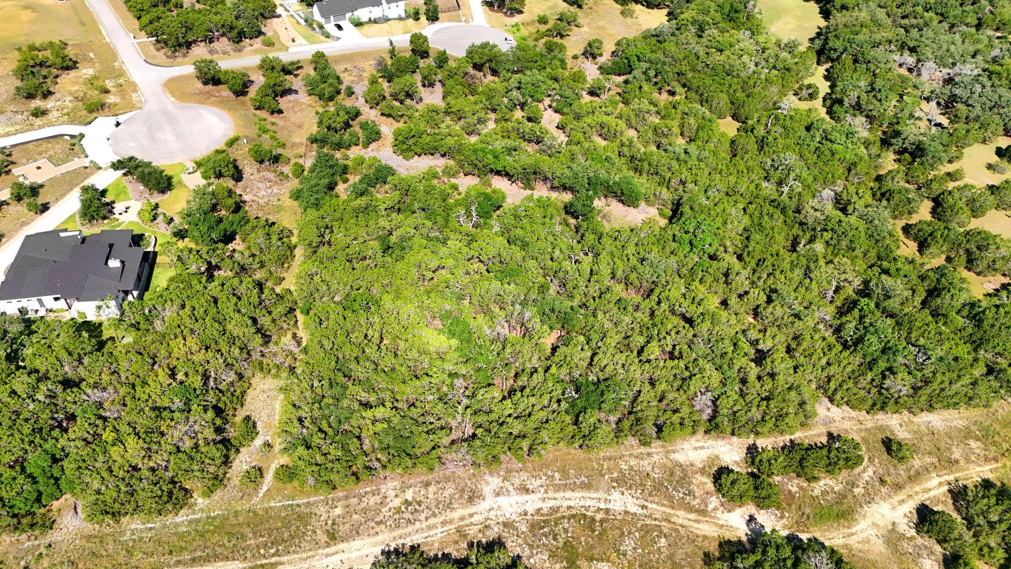 235 Campolina Ln, Driftwood, TX 78619