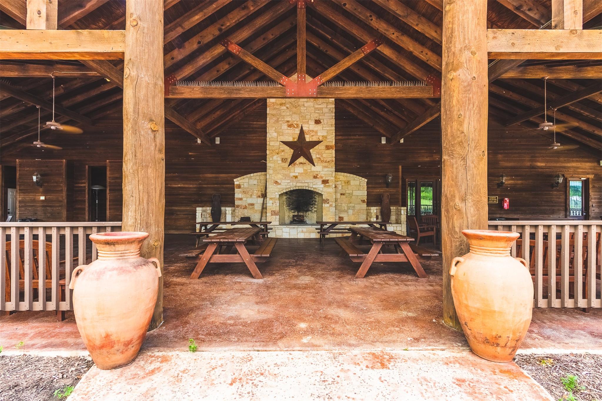 235 Campolina Ln, Driftwood, TX 78619