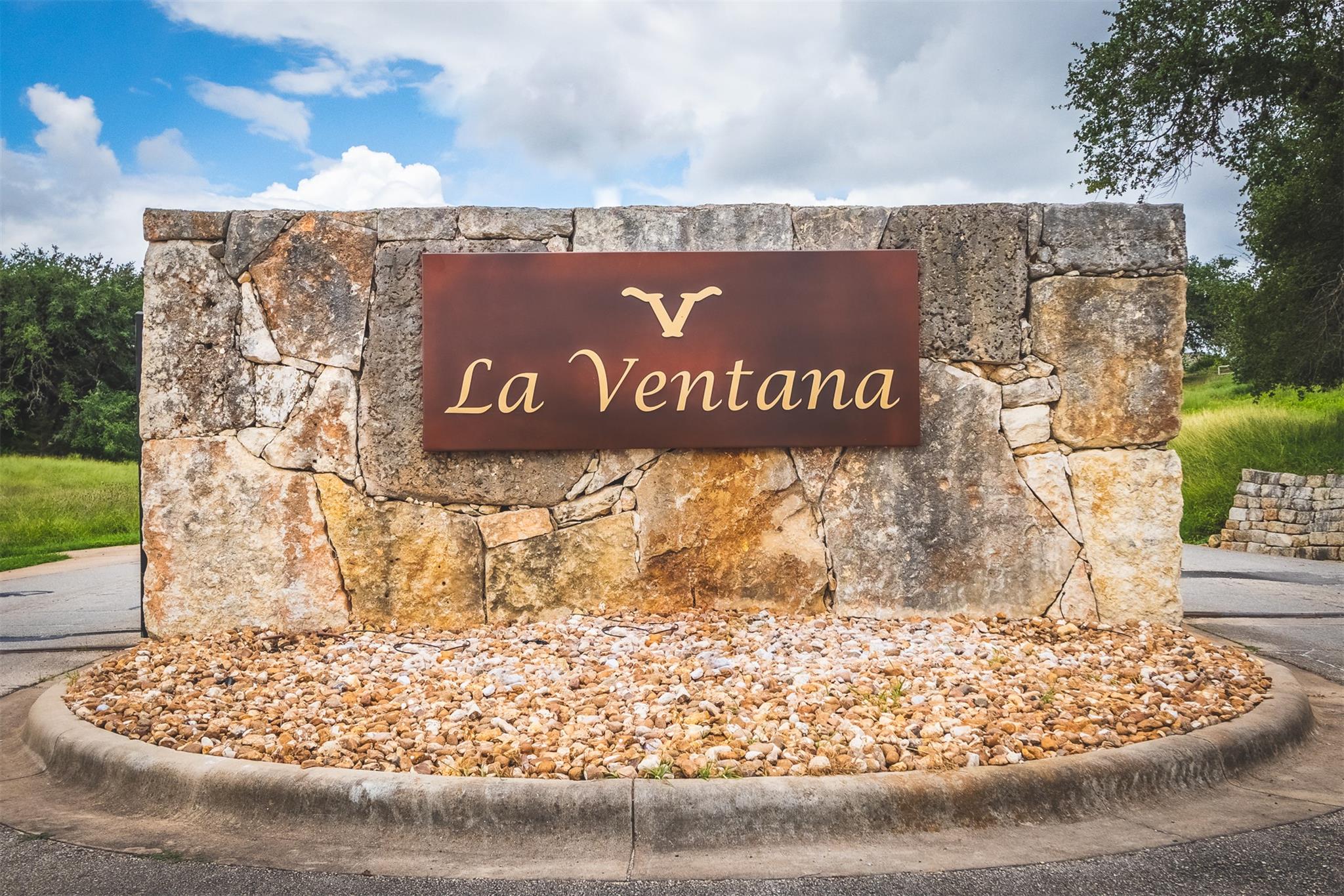 235 Campolina Ln, Driftwood, TX 78619