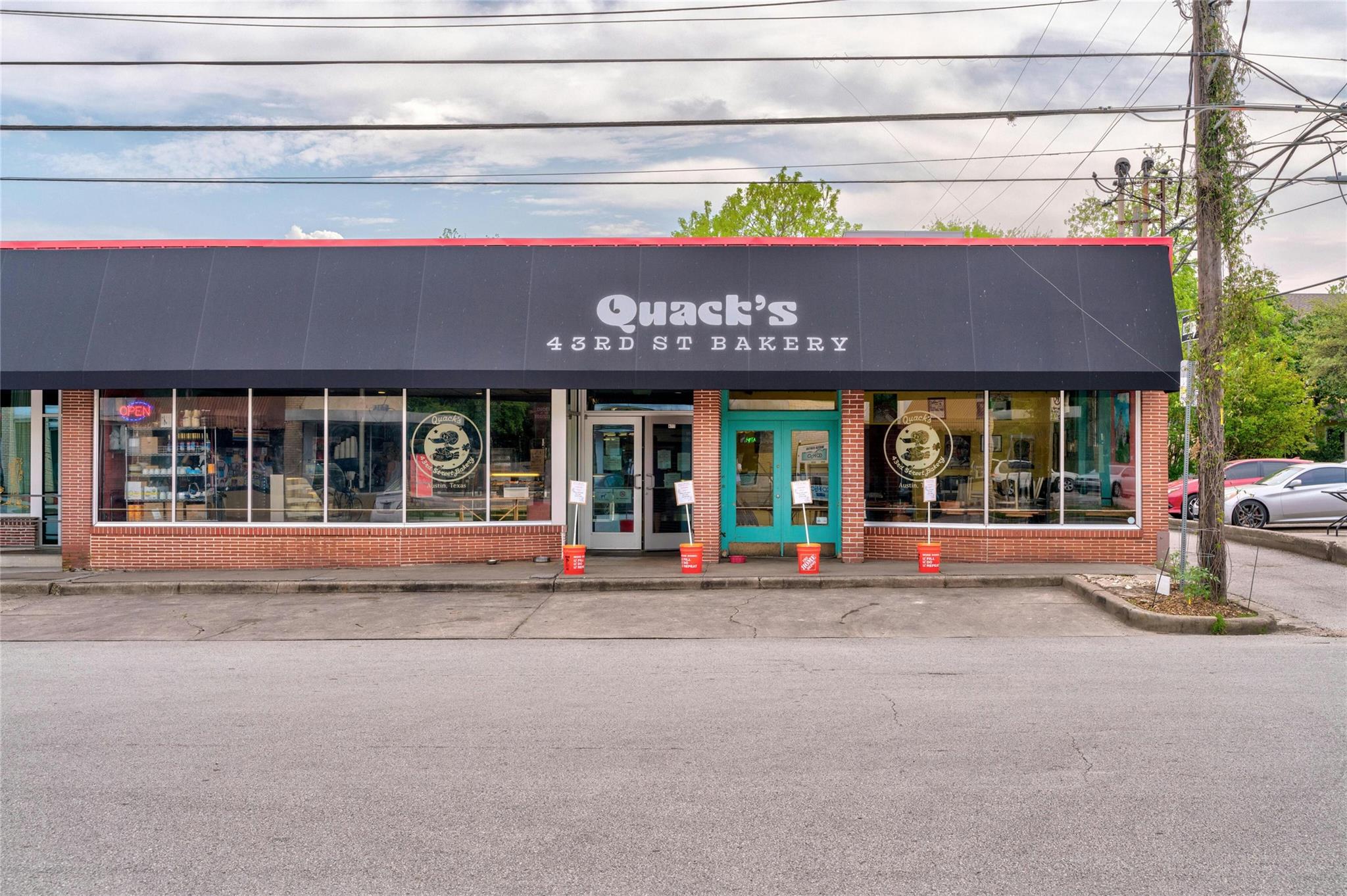 202 E 45th St # 103, Austin, TX 78751