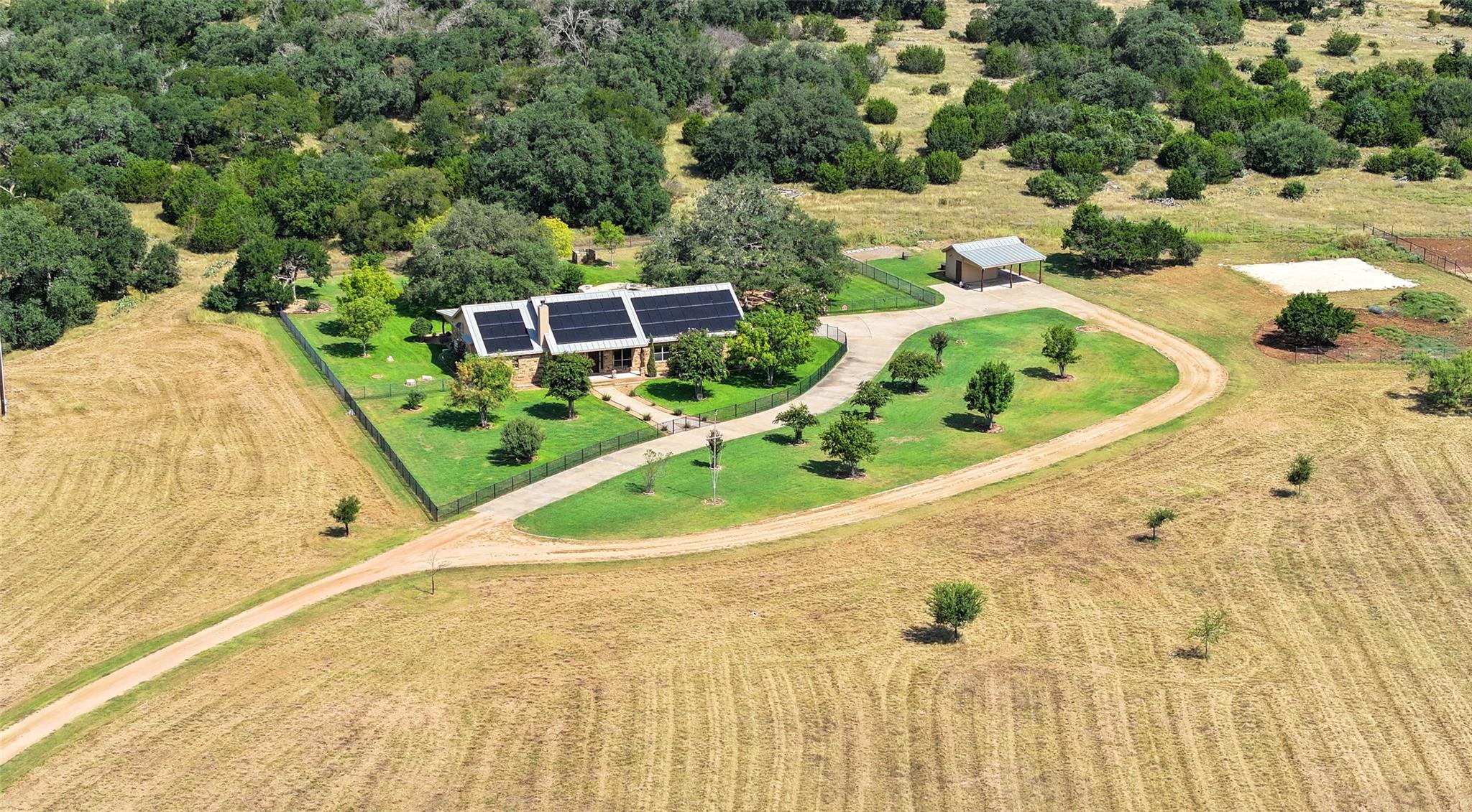 419 Spears Ranch Rd, Jarrell, TX 76537