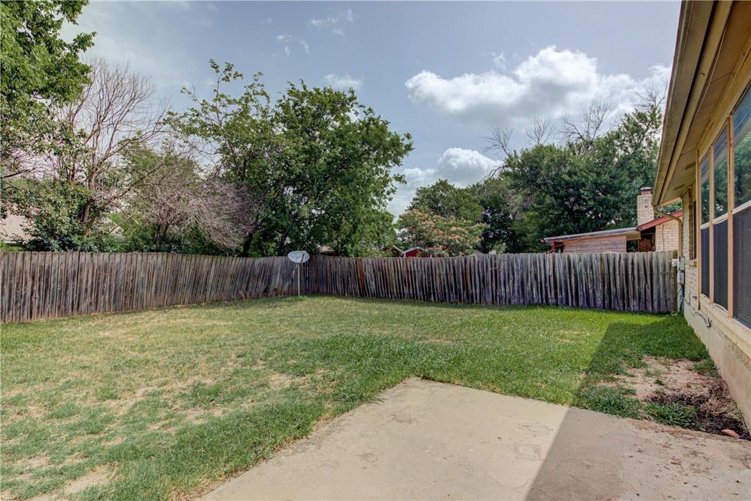 12012 Swallow Dr, Austin, TX 78750