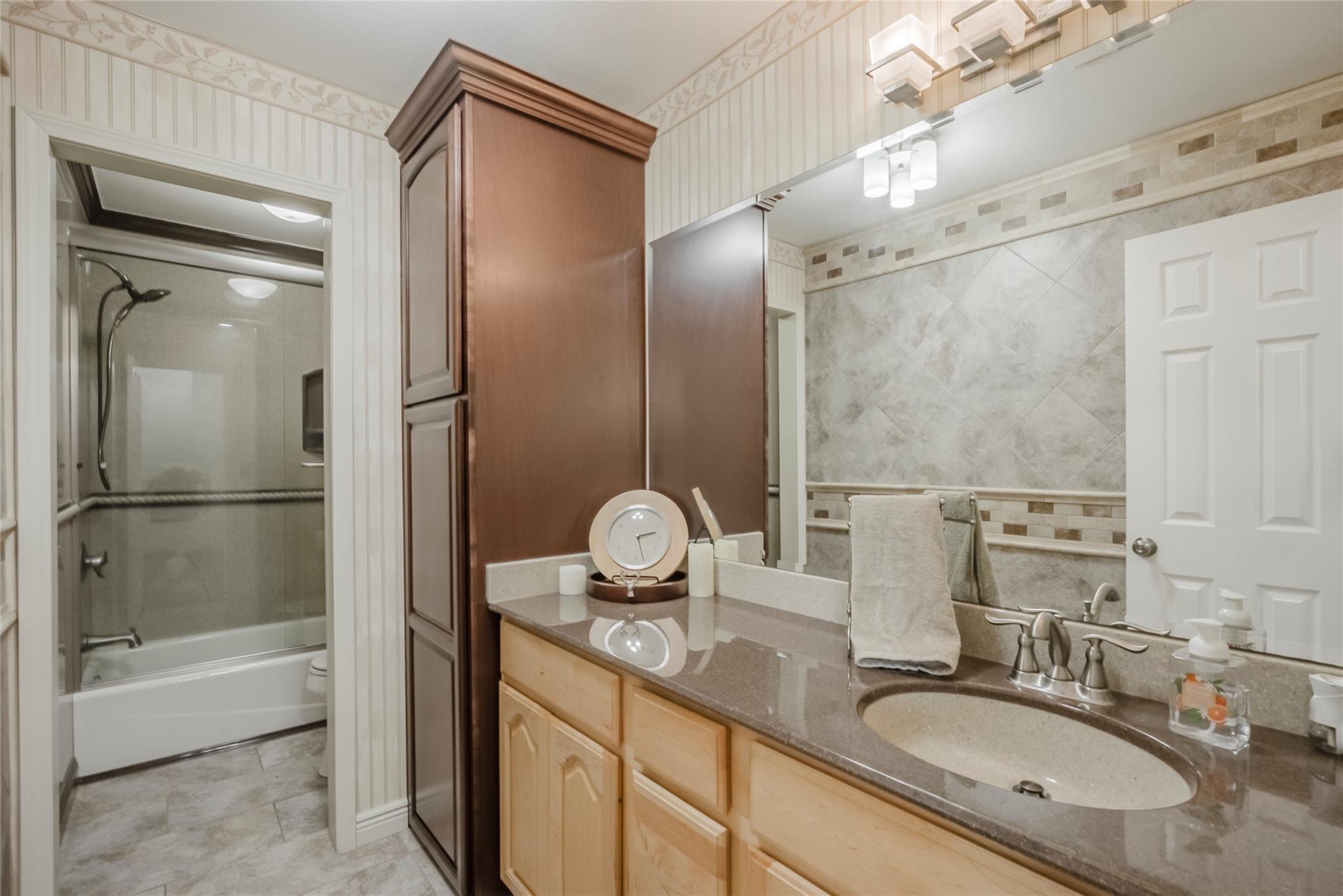 985 County Road 388, Jarrell, TX 76537