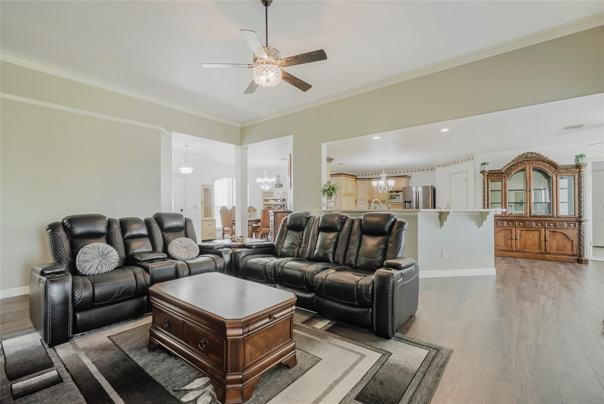 985 County Road 388, Jarrell, TX 76537