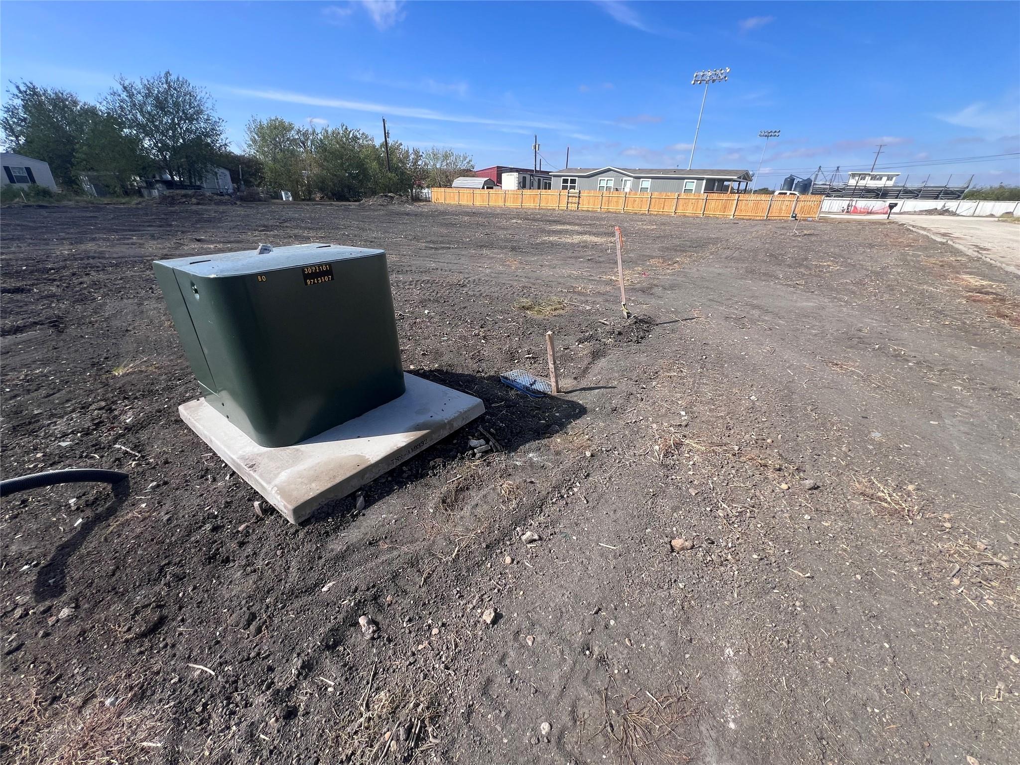 704 E Pecan St, Granger, TX 76530