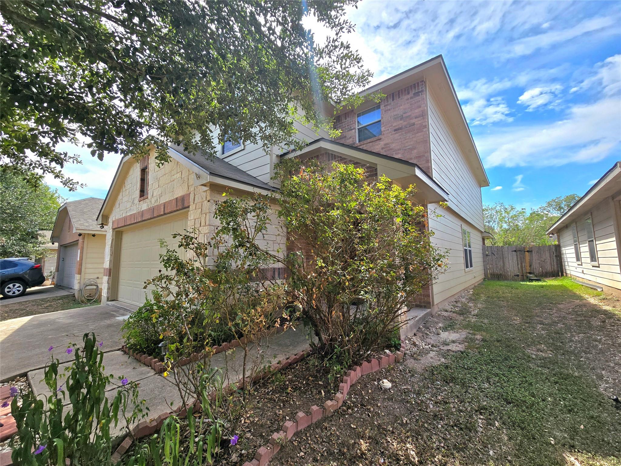 133 Hillhouse Ln, Manchaca, TX 78652