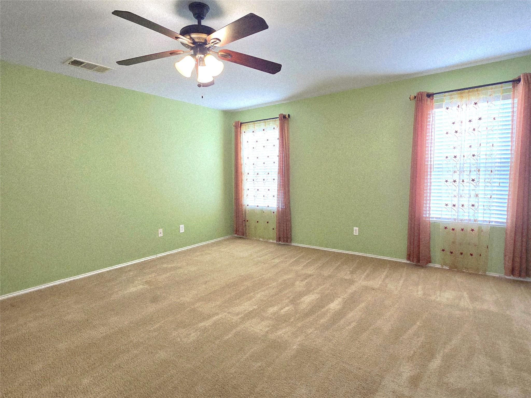 133 Hillhouse Ln, Manchaca, TX 78652