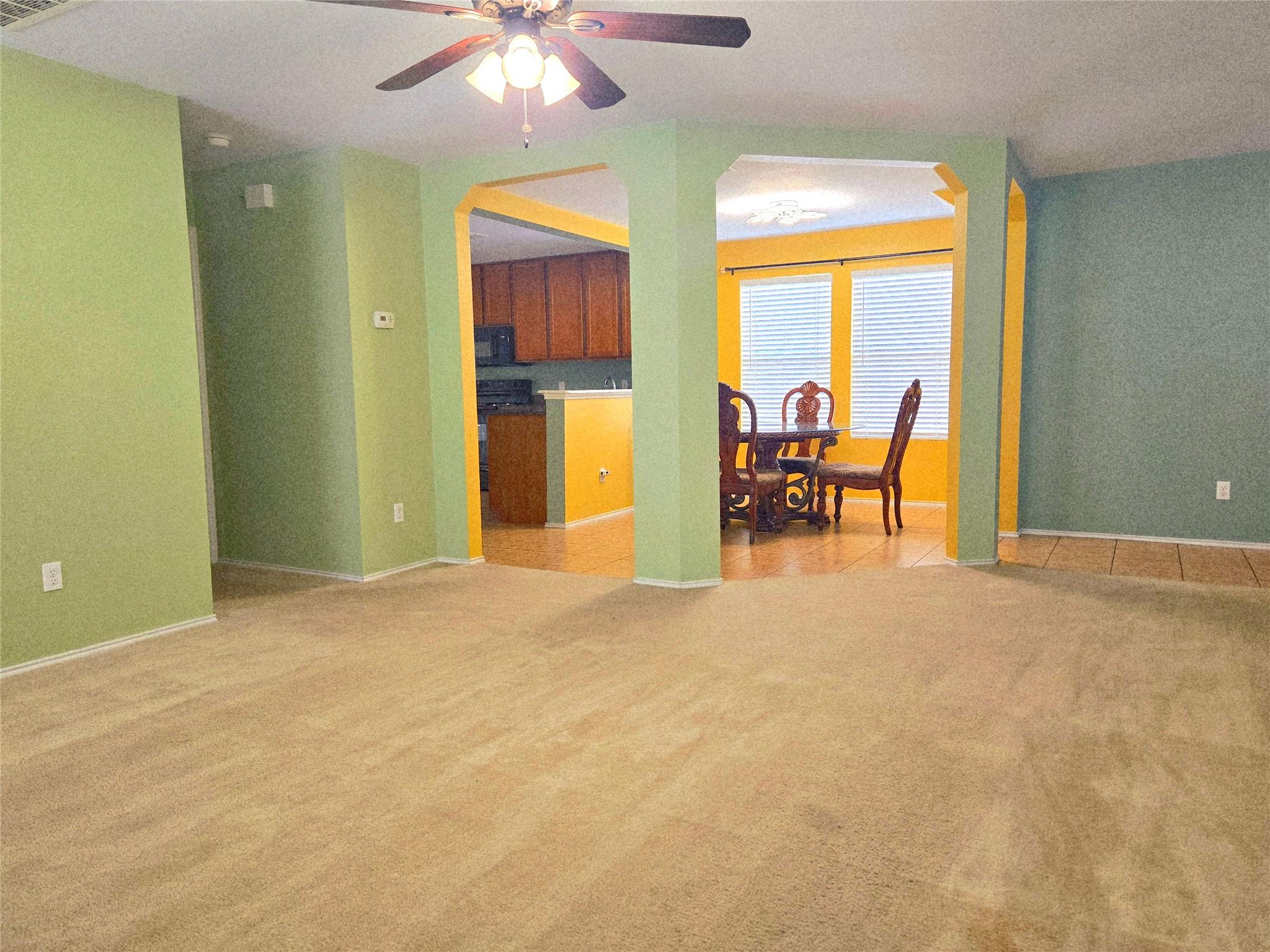 133 Hillhouse Ln, Manchaca, TX 78652