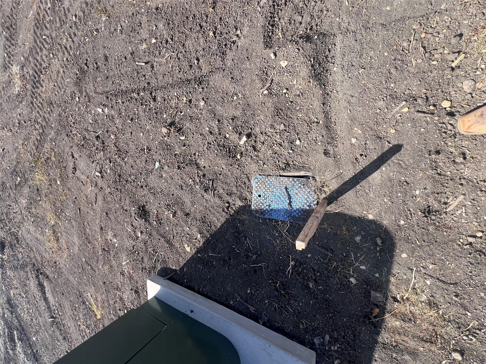 706 E Pecan St, Granger, TX 76530