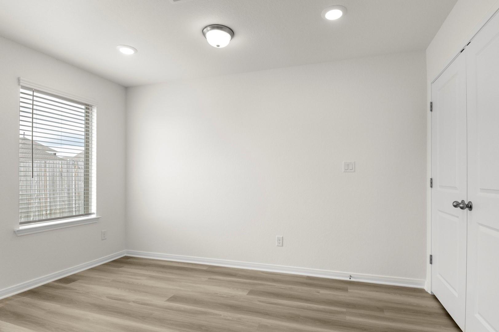 2752 Brand Iron Dr, San Marcos, TX 78666