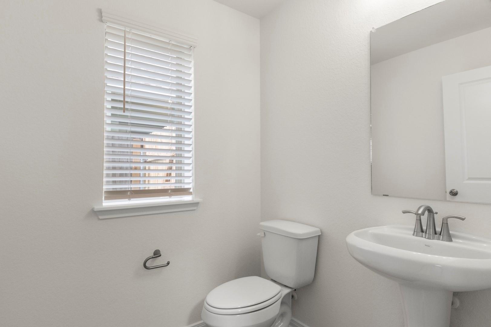 2752 Brand Iron Dr, San Marcos, TX 78666