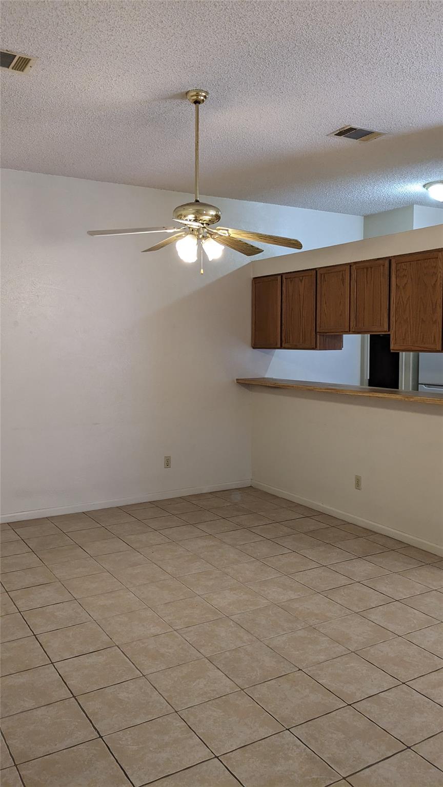 1300 N Bishop St, San Marcos, TX 78666