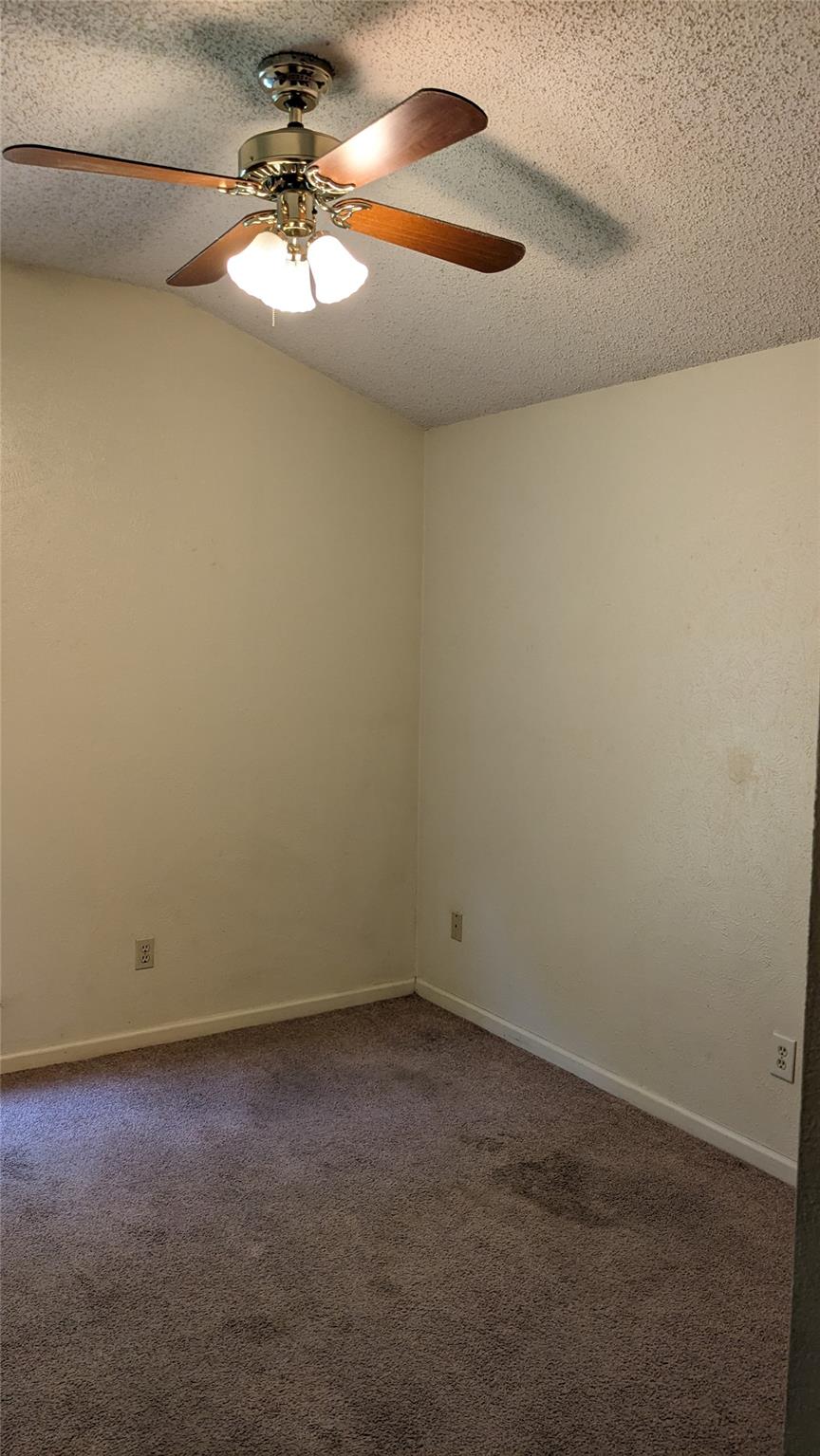 1300 N Bishop St, San Marcos, TX 78666