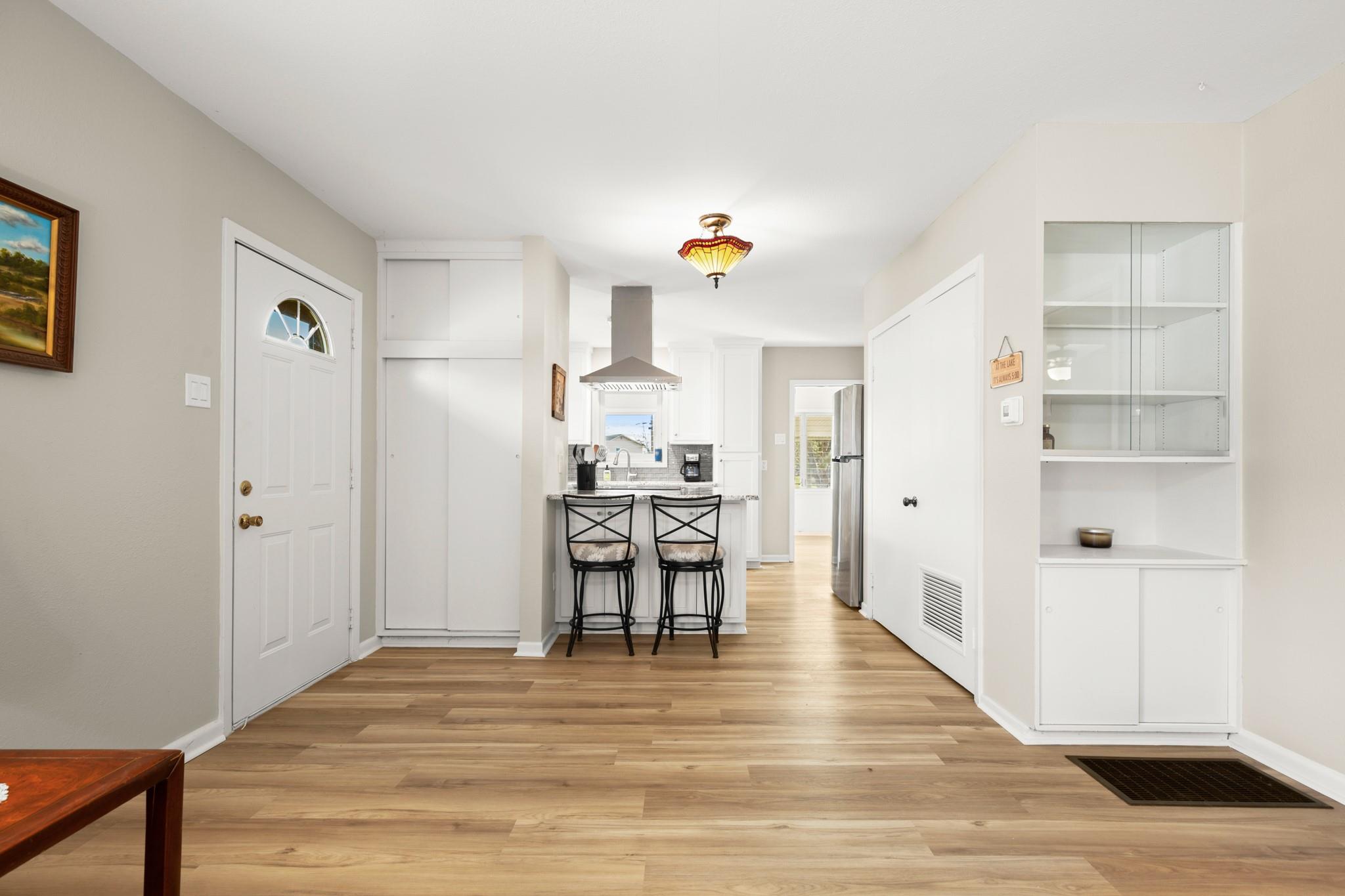 210 Striper Haven Ln, Buchanan Dam, TX 78609