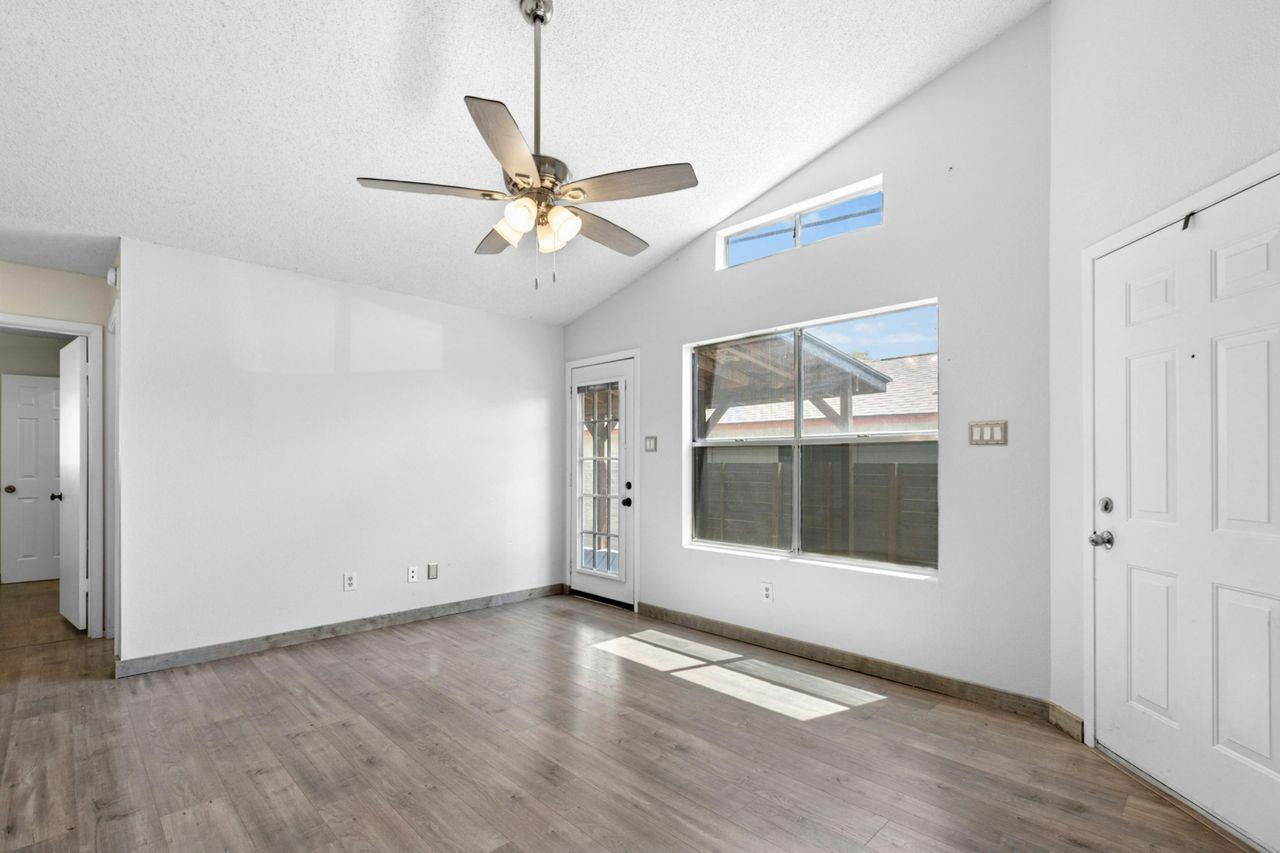 3102 Red Bay Dr, Cedar Park, TX 78613