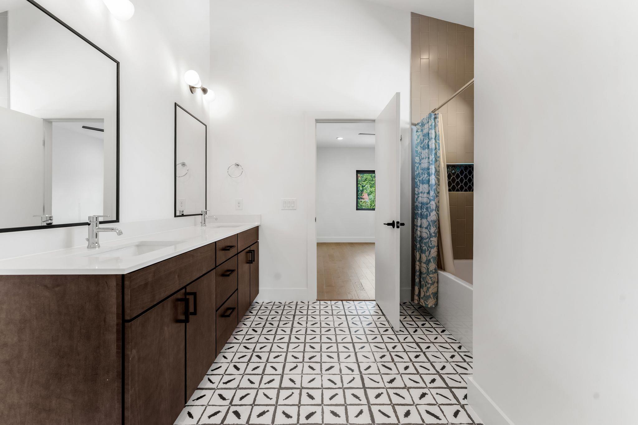 205 Ben Howell Dr, Austin, TX 78704