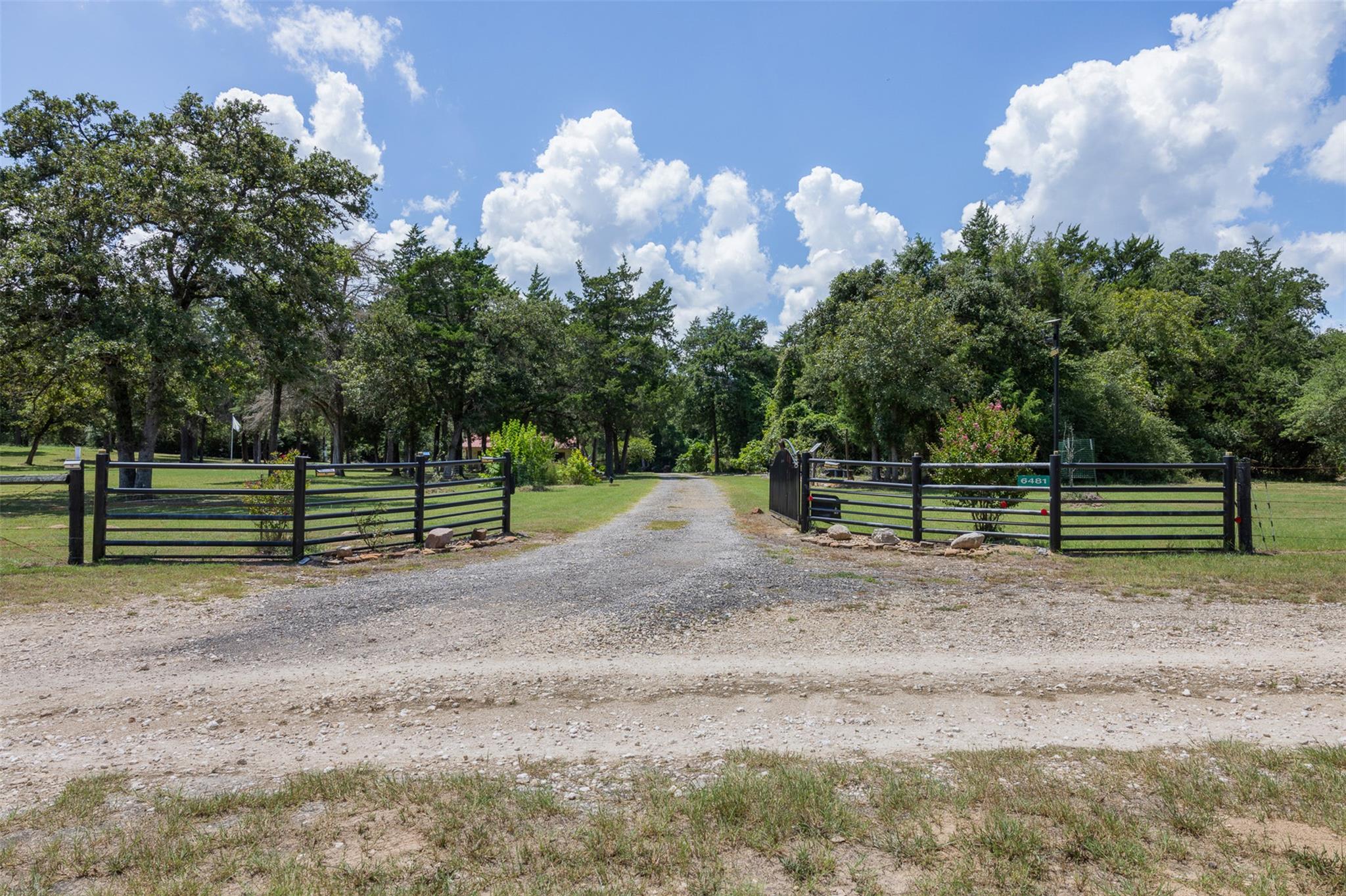 6481 Private Road 2003 Pr, Caldwell, TX 77836
