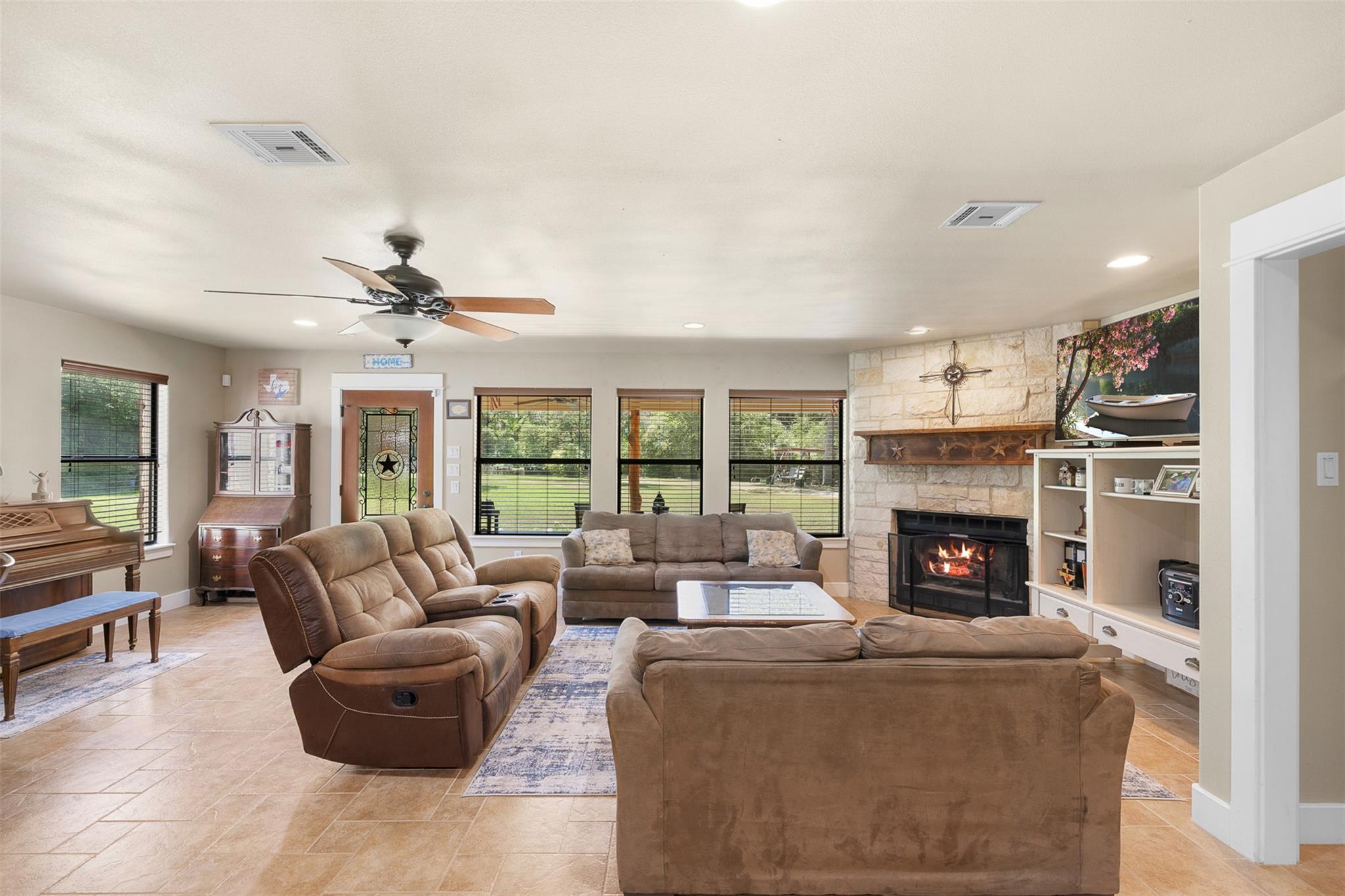 6481 Private Road 2003 Pr, Caldwell, TX 77836