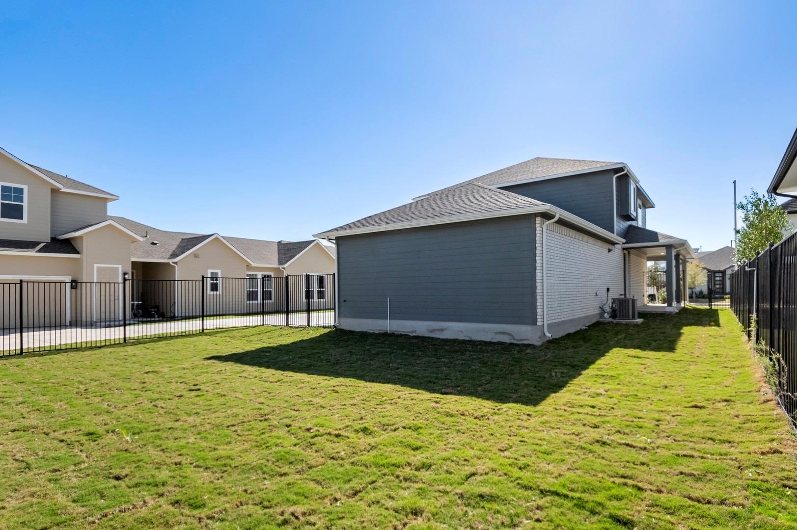 7417 Boyd Haven Dr, Austin, TX 78744