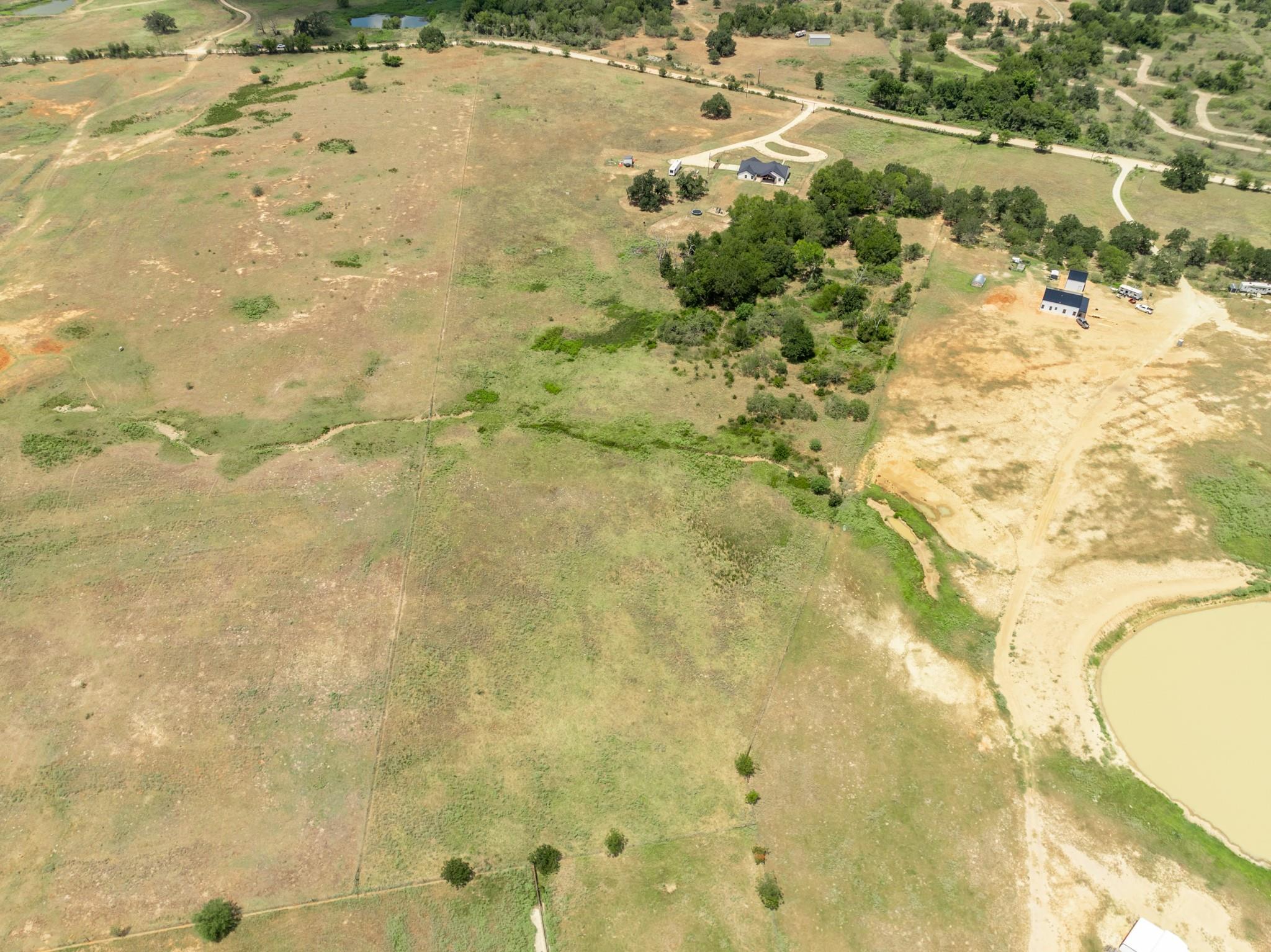 850 County Road 322, Rockdale, TX 76567